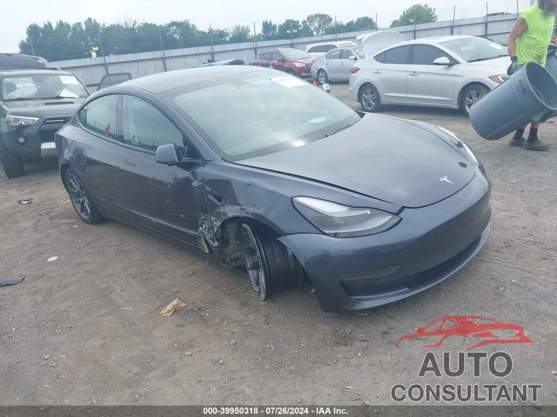 TESLA MODEL 3 2021 - 5YJ3E1EB8MF044706