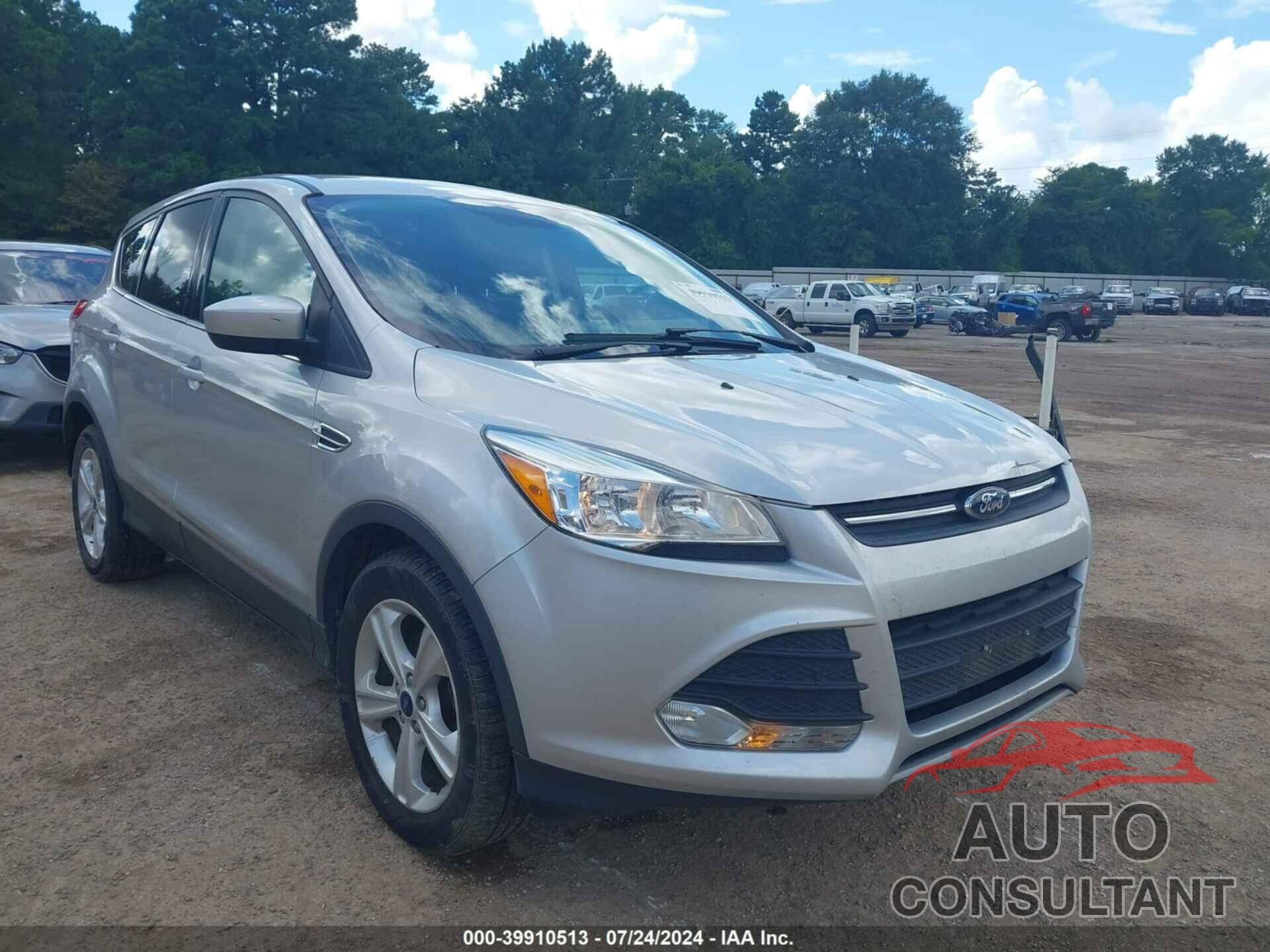 FORD ESCAPE 2016 - 1FMCU0GX6GUB52657