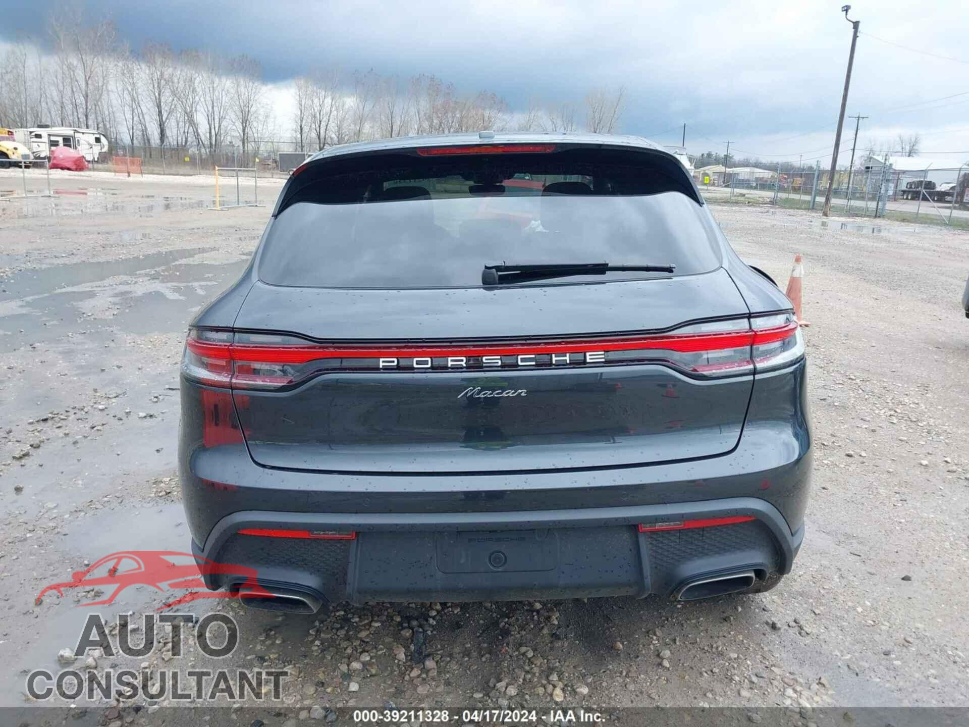 PORSCHE MACAN 2024 - WP1AA2A54RLB08073