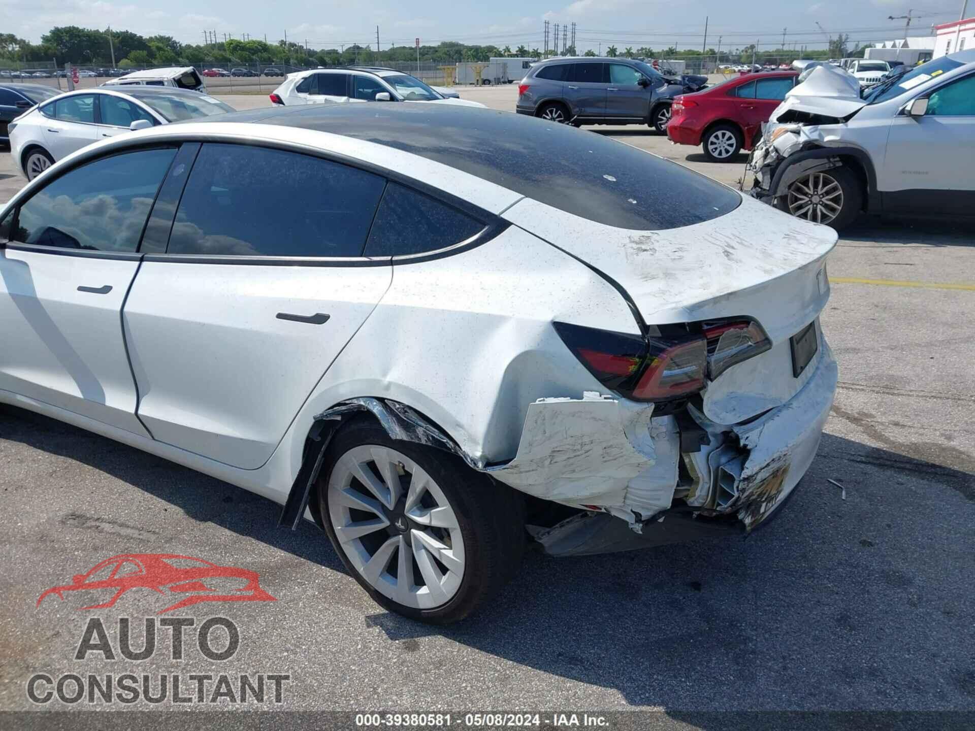 TESLA MODEL 3 2023 - 5YJ3E1EA4PF555051