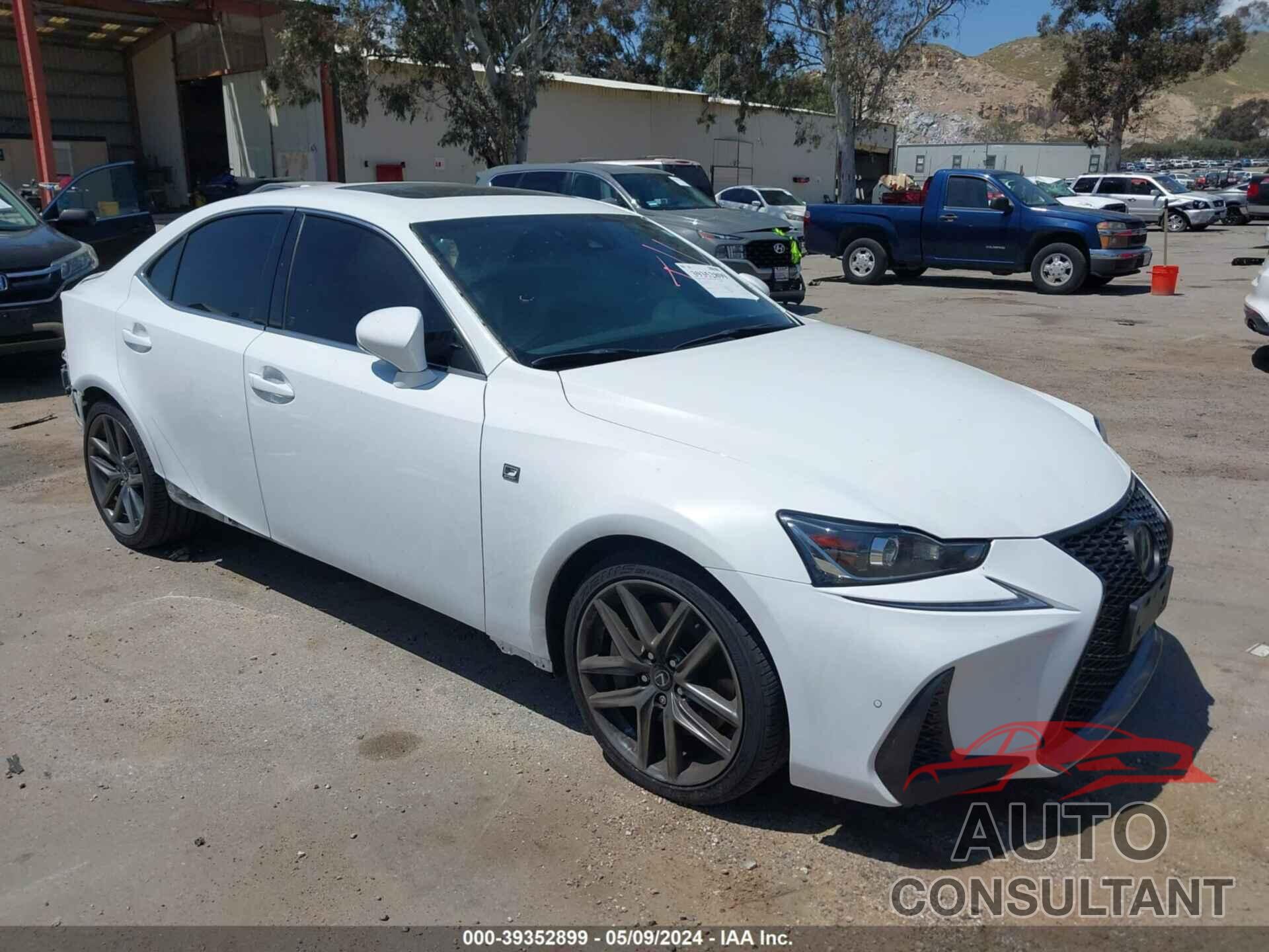 LEXUS IS 300 2018 - JTHBA1D22J5080766