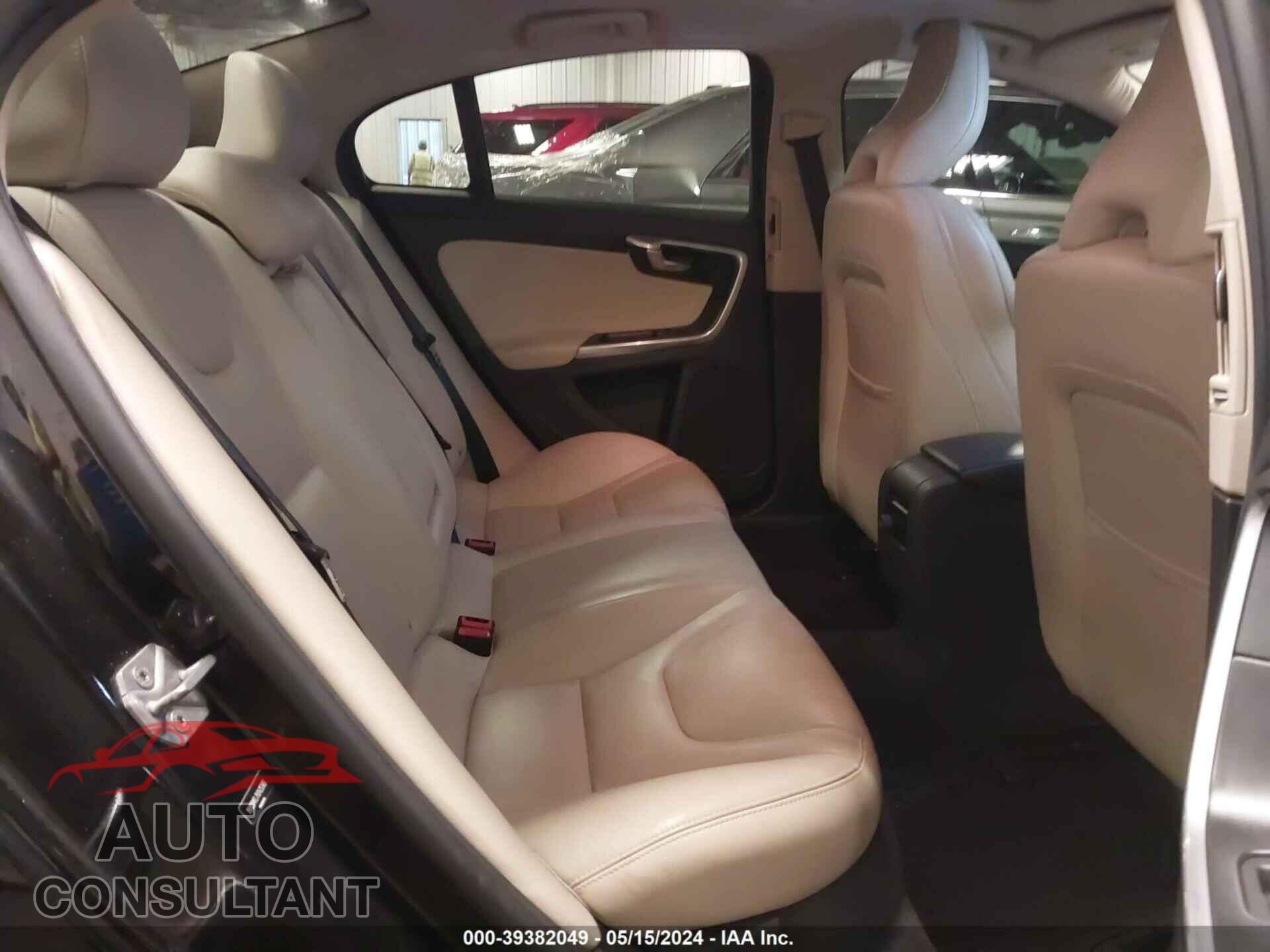 VOLVO S60 2017 - YV126MFL7H2425385