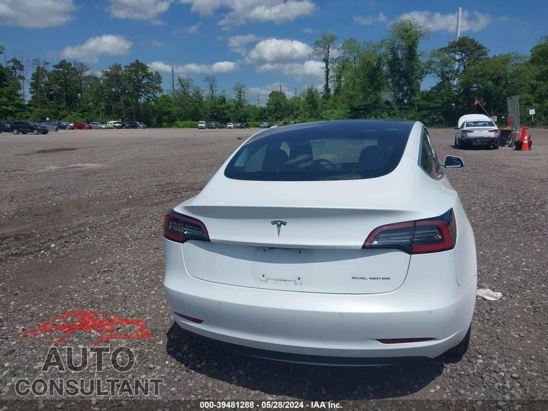 TESLA MODEL 3 2018 - 5YJ3E1EB9JF117741