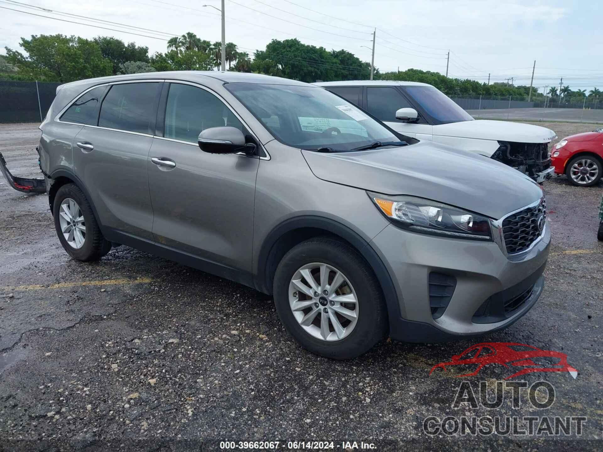 KIA SORENTO 2019 - 5XYPG4A33KG545651