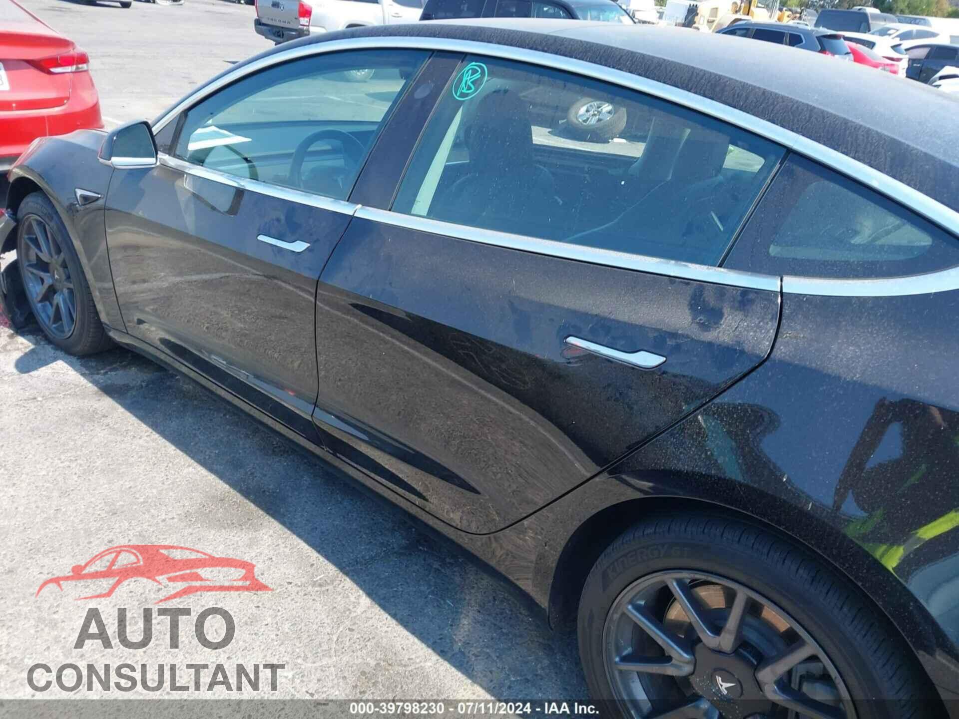 TESLA MODEL 3 2019 - 5YJ3E1EA3KF304546
