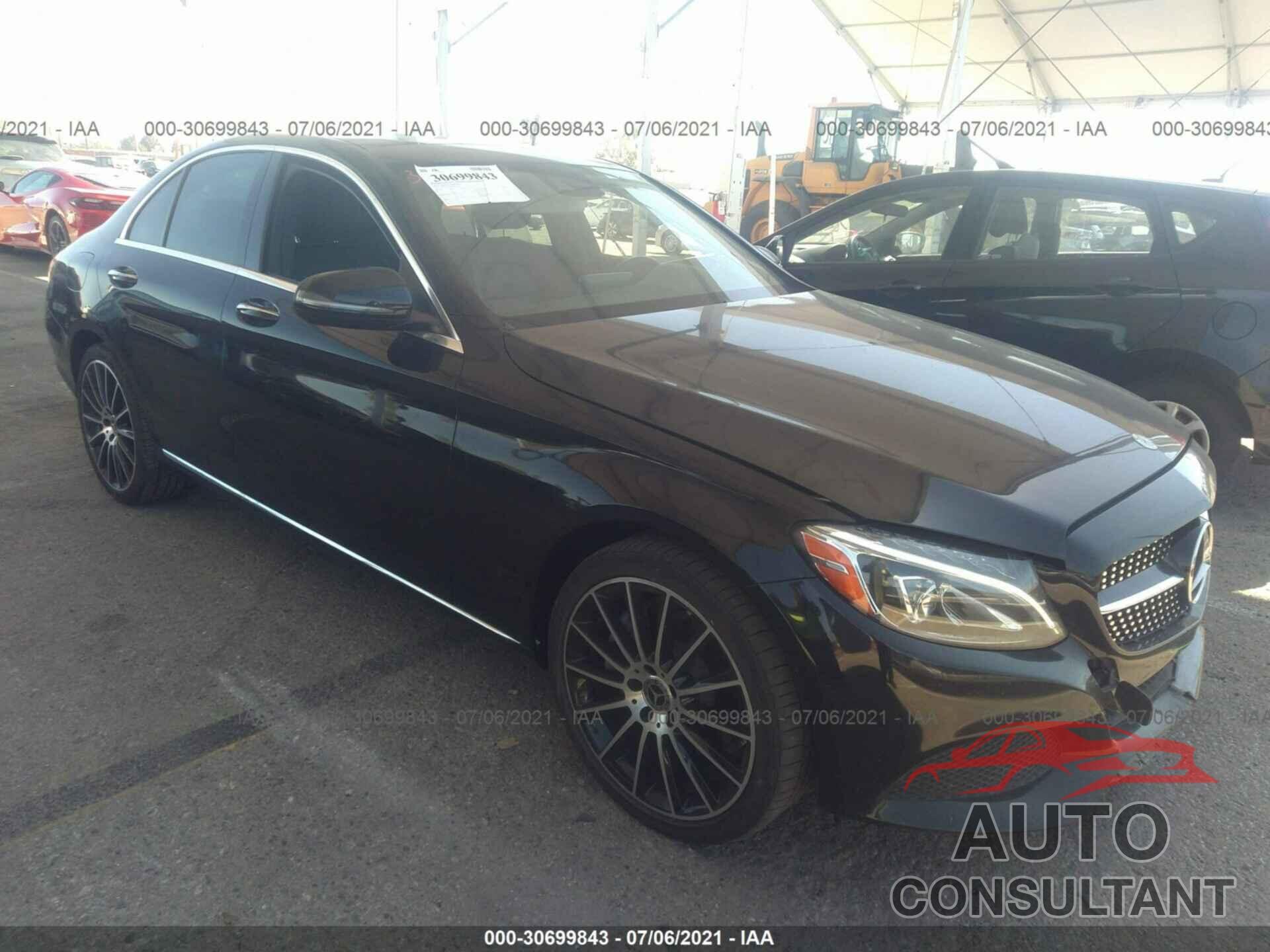MERCEDES-BENZ C-CLASS 2016 - 55SWF4KB3GU133926