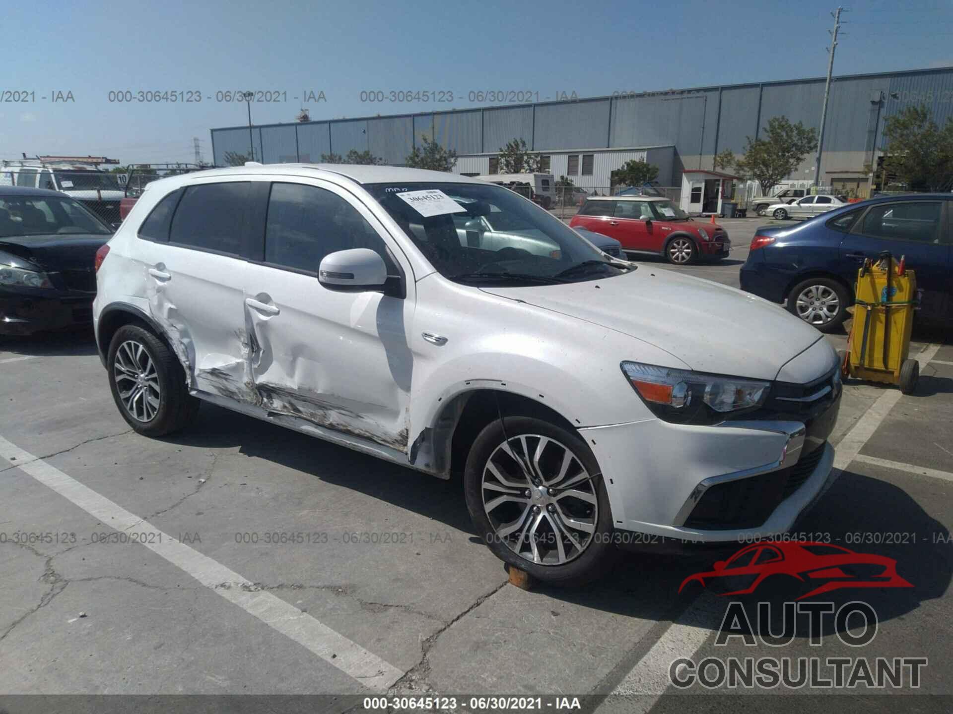 MITSUBISHI OUTLANDER SPORT 2018 - JA4AP3AU9JZ014845