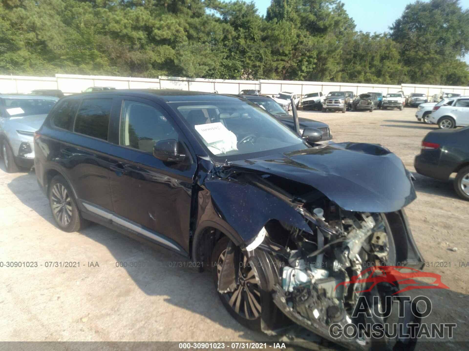 MITSUBISHI OUTLANDER 2019 - JA4AD2A38KZ051929