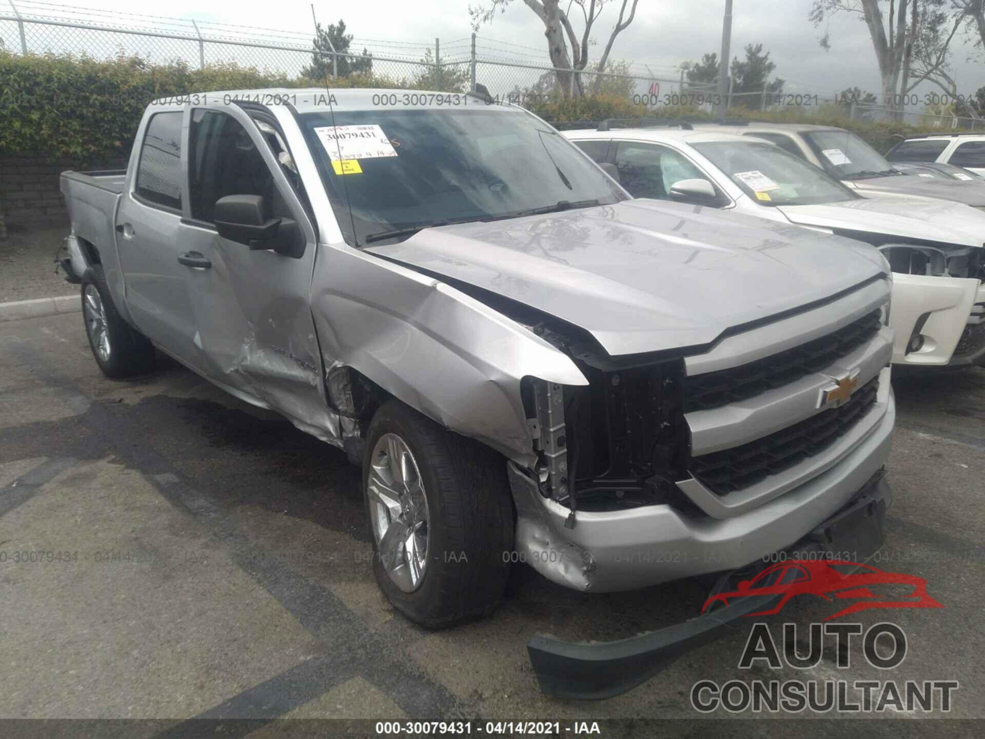 CHEVROLET SILVERADO 1500 2018 - 3GCPCPEC3JG341746