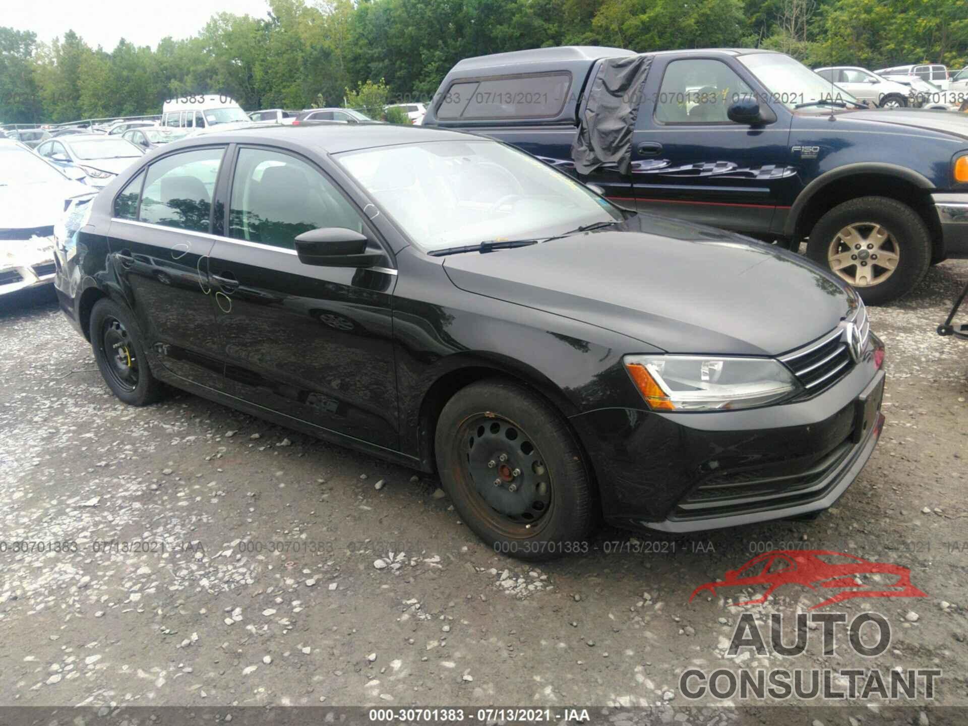 VOLKSWAGEN JETTA 2017 - 3VW2B7AJ0HM408751