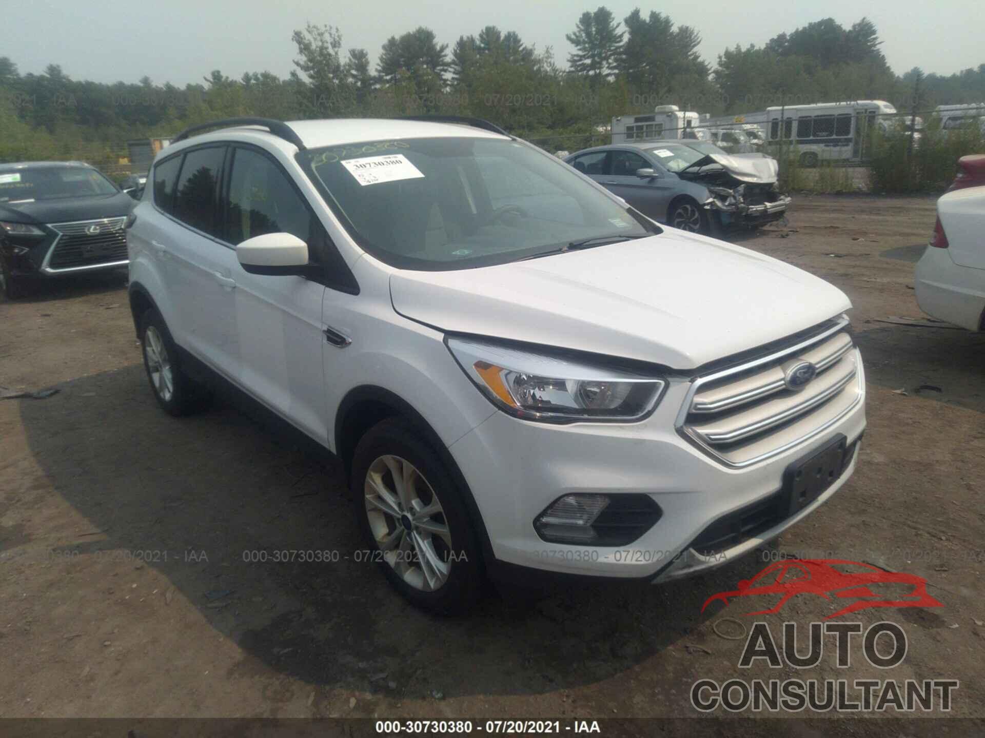 FORD ESCAPE 2018 - 1FMCU9GD0JUB45253