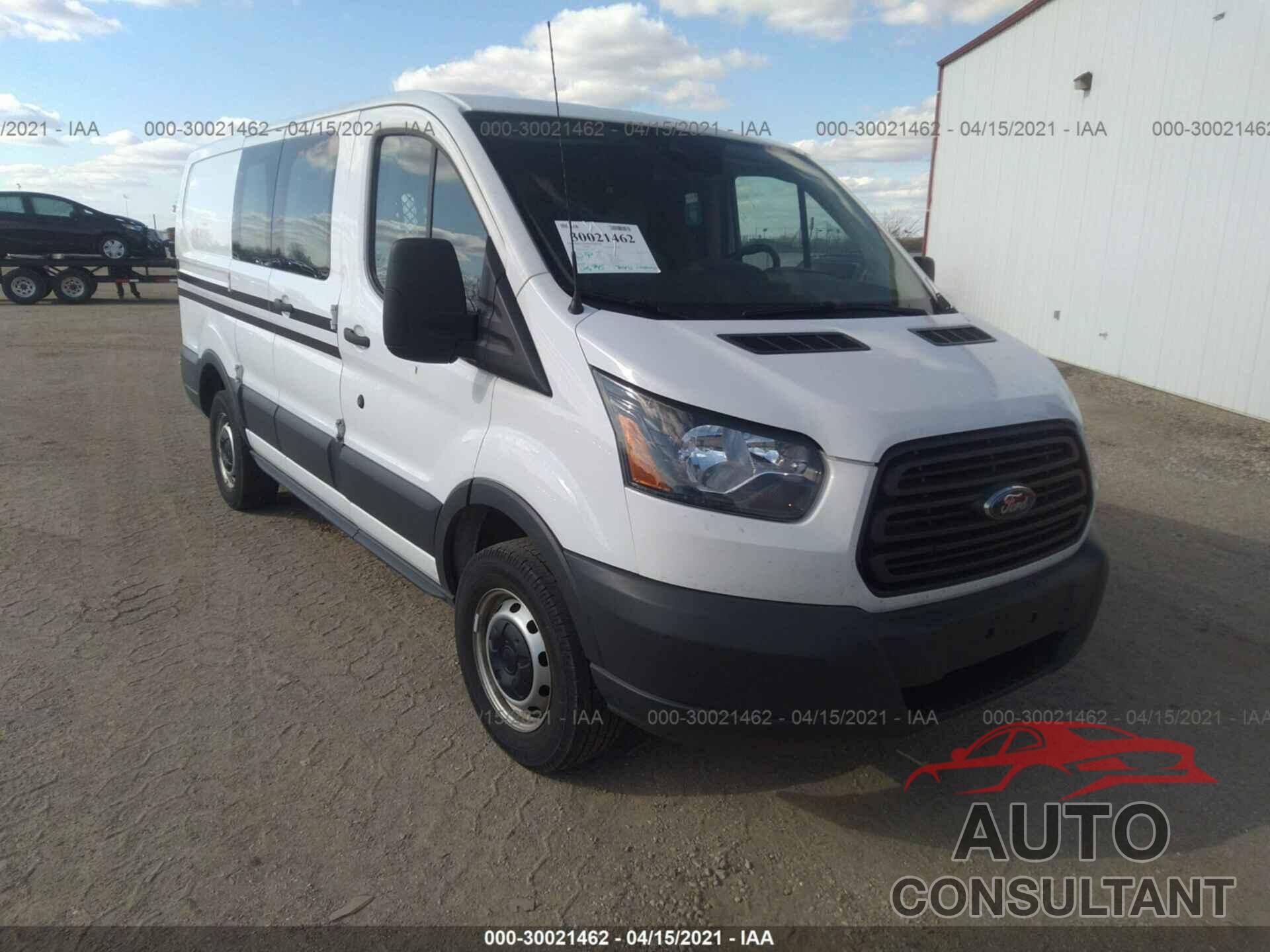 FORD TRANSIT VAN 2017 - 1FTYR1ZM1HKA36736