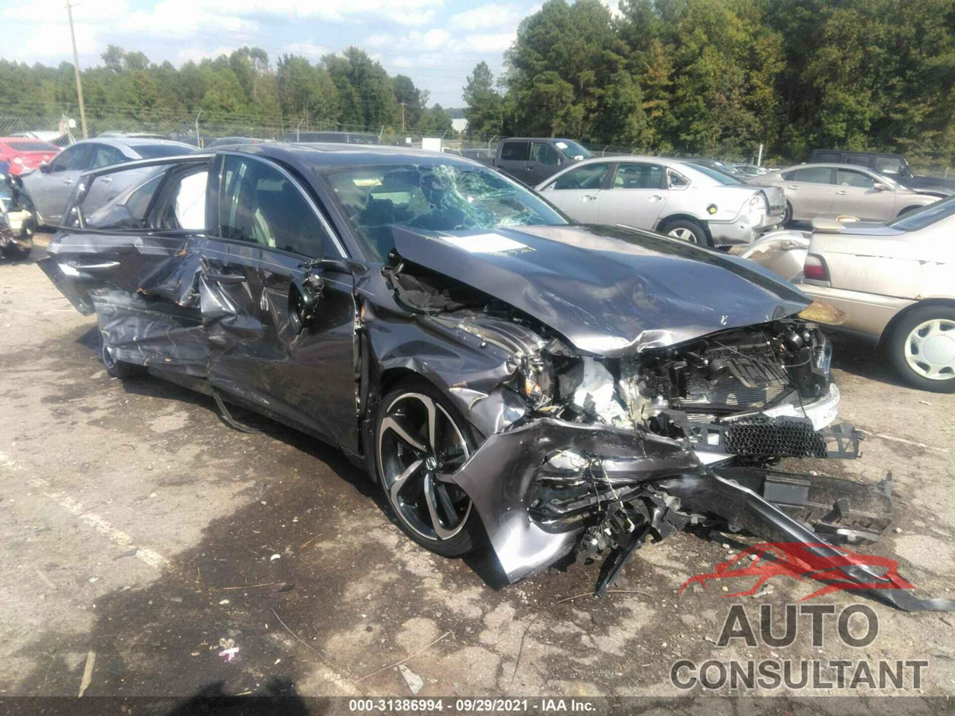 HONDA ACCORD SEDAN 2019 - 1HGCV2F38KA007353