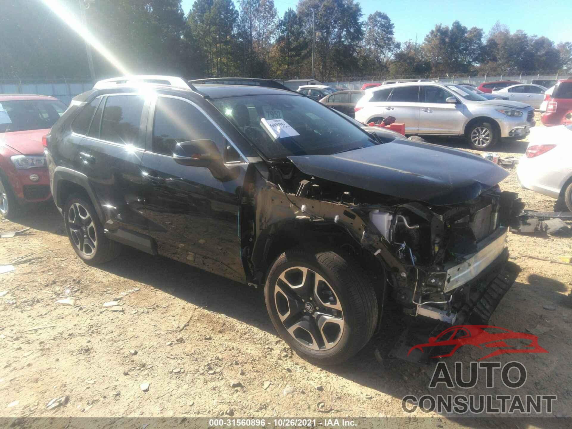 TOYOTA RAV4 2019 - 2T3J1RFV2KC046051