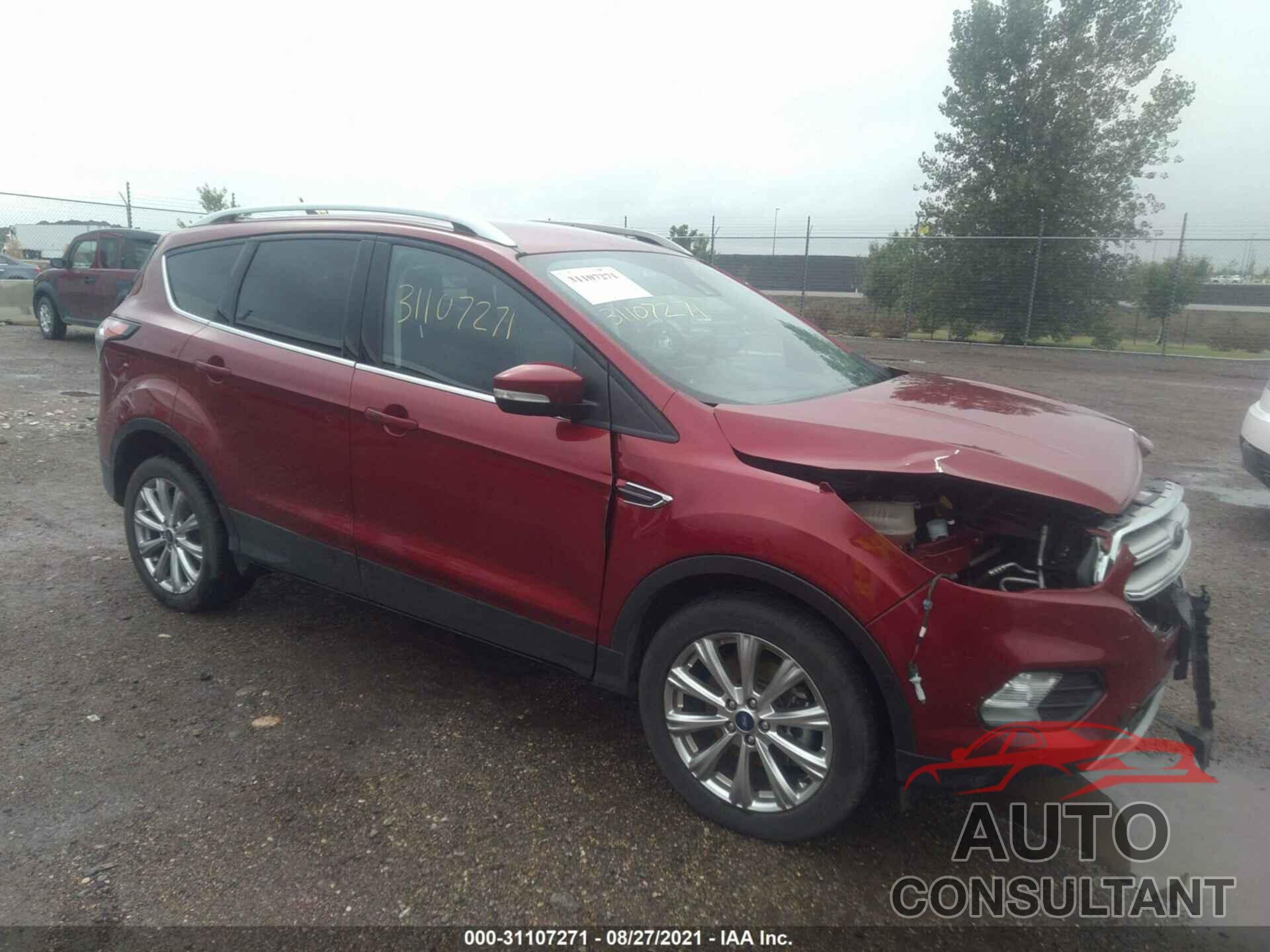 FORD ESCAPE 2018 - 1FMCU9J98JUC35738