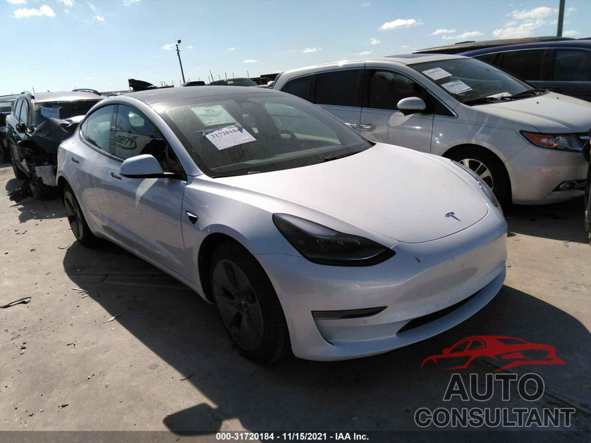 TESLA MODEL 3 2021 - 5YJ3E1EA4MF031703