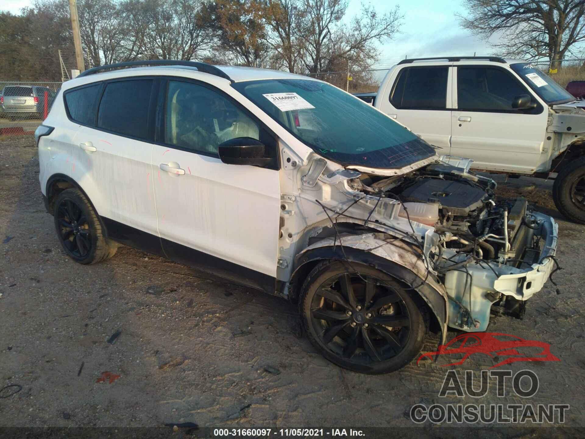 FORD ESCAPE 2018 - 1FMCU9GDXJUD20673