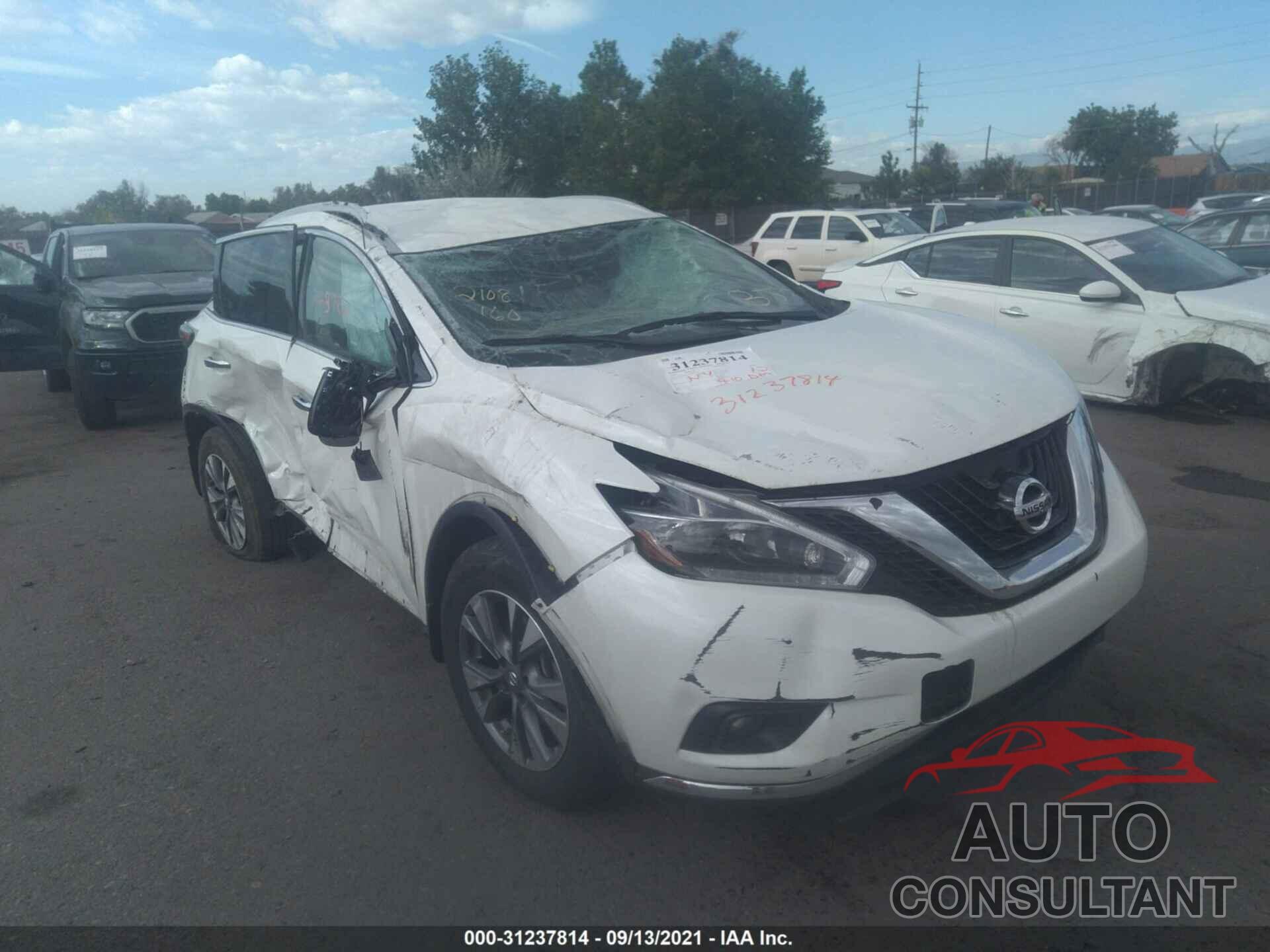 NISSAN MURANO 2018 - 5N1AZ2MG3JN105659