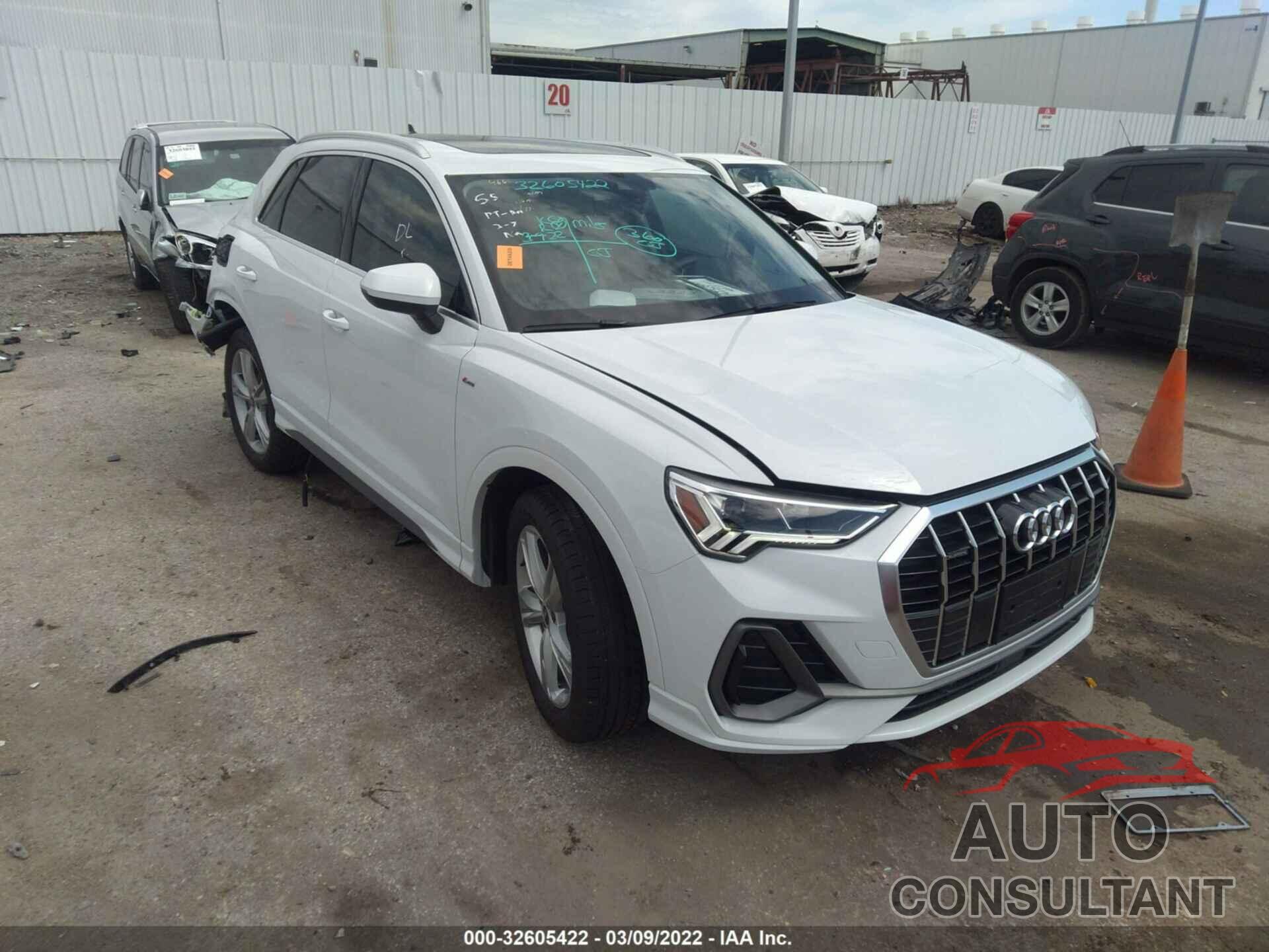 AUDI Q3 2022 - WA1EECF37N1056586