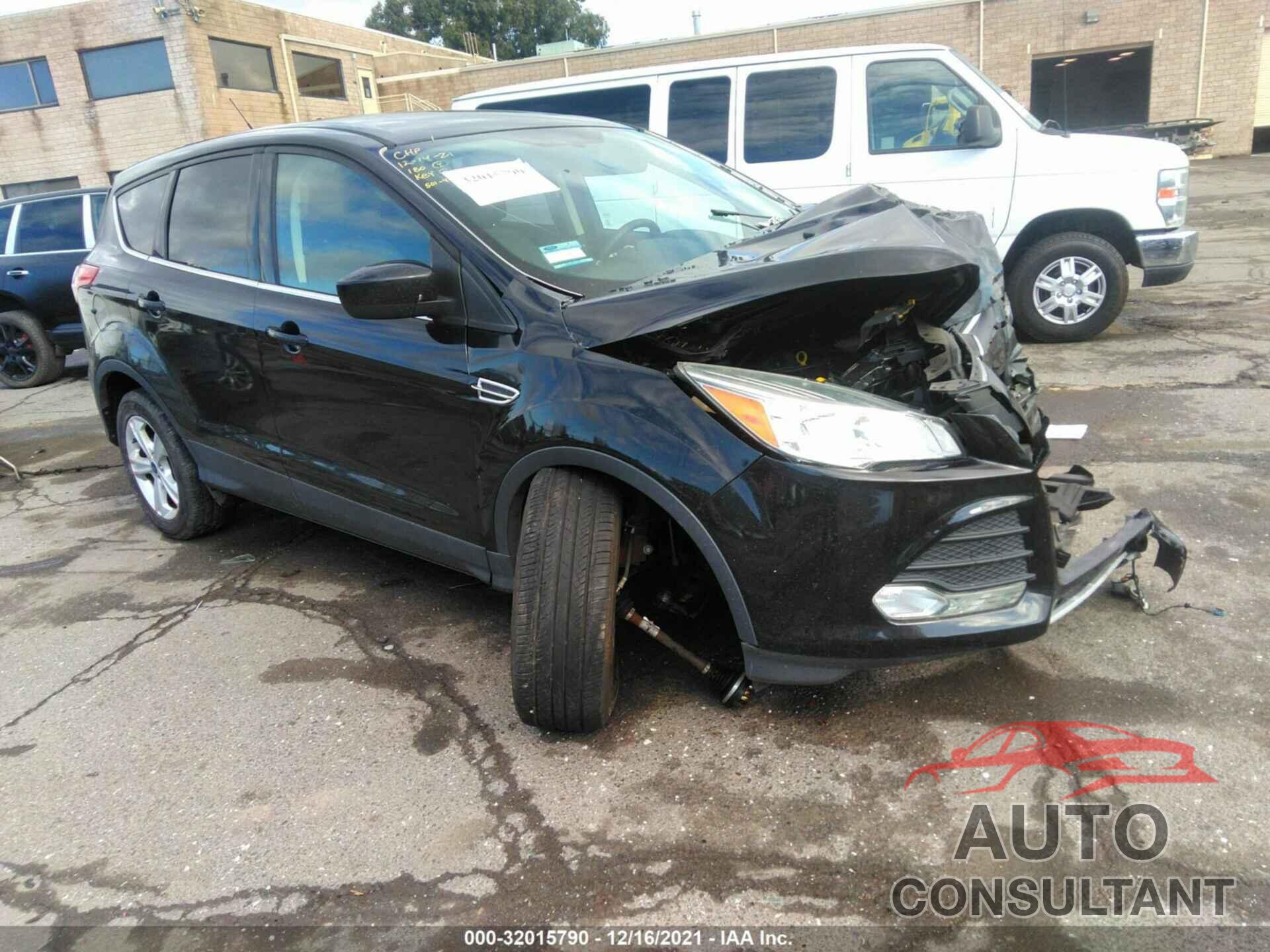 FORD ESCAPE 2016 - 1FMCU0G7XGUB60857