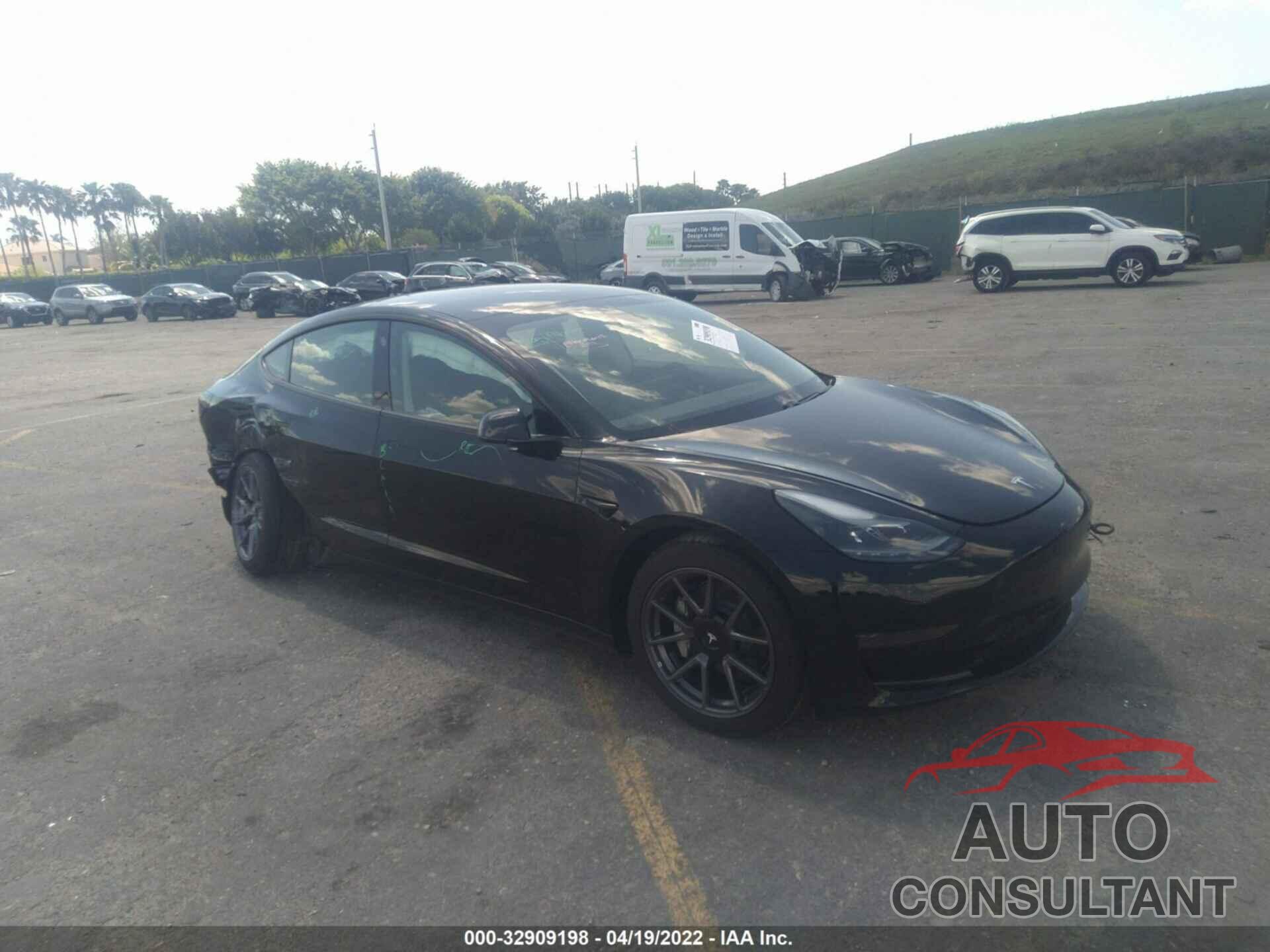 TESLA MODEL 3 2021 - 5YJ3E1EA8MF907169