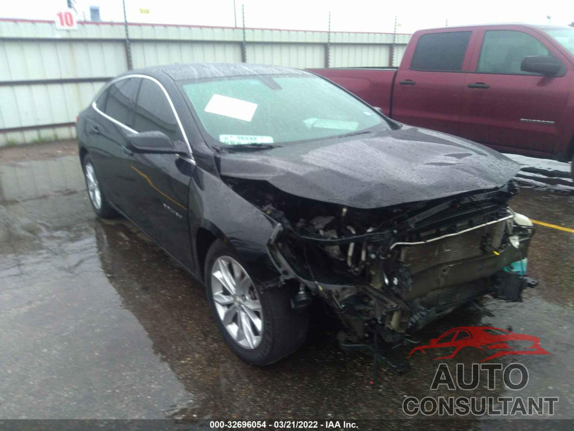 CHEVROLET MALIBU 2019 - 1G1ZD5STXKF165269