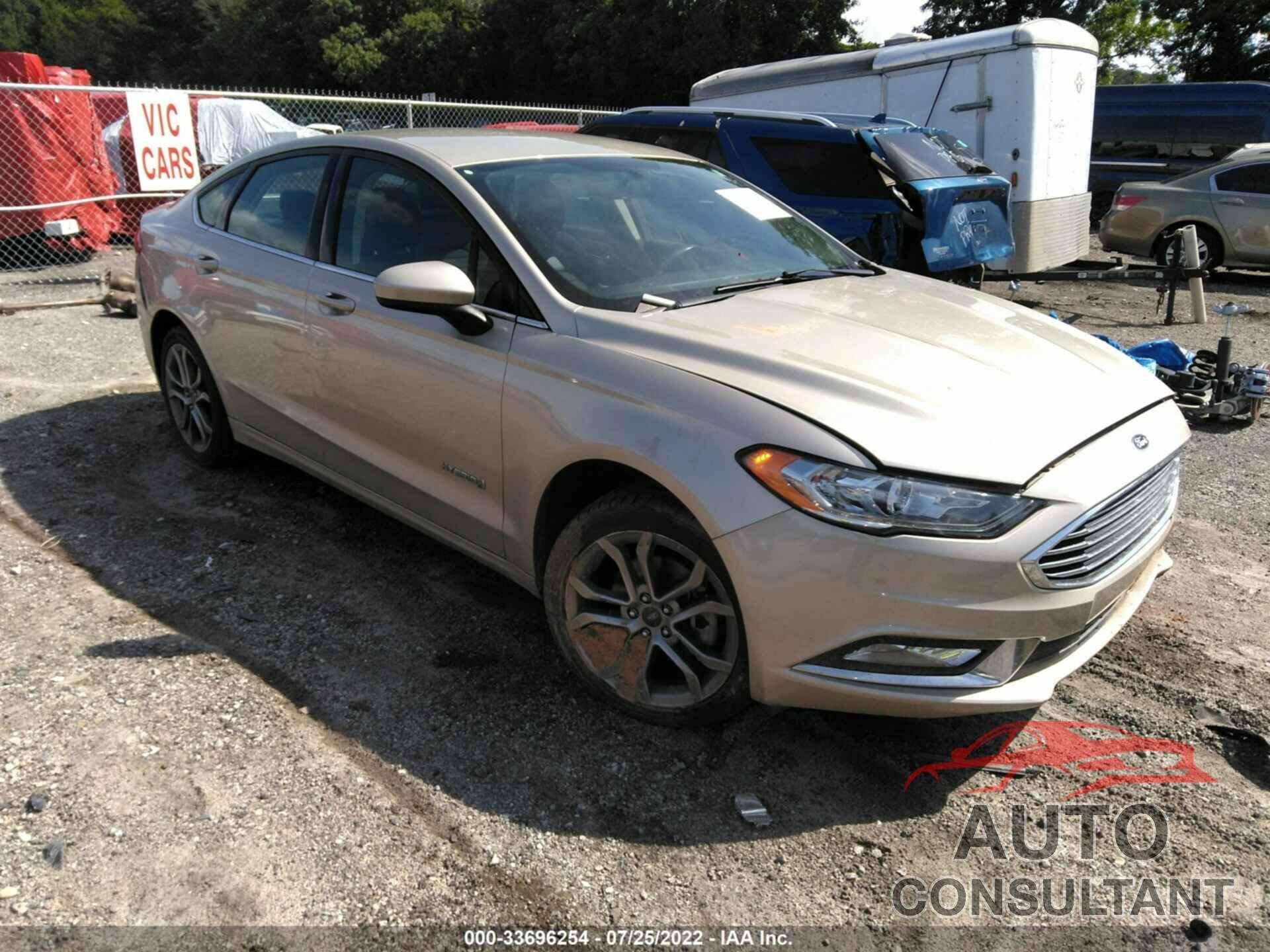 FORD FUSION 2017 - 3FA6P0LU8HR300567