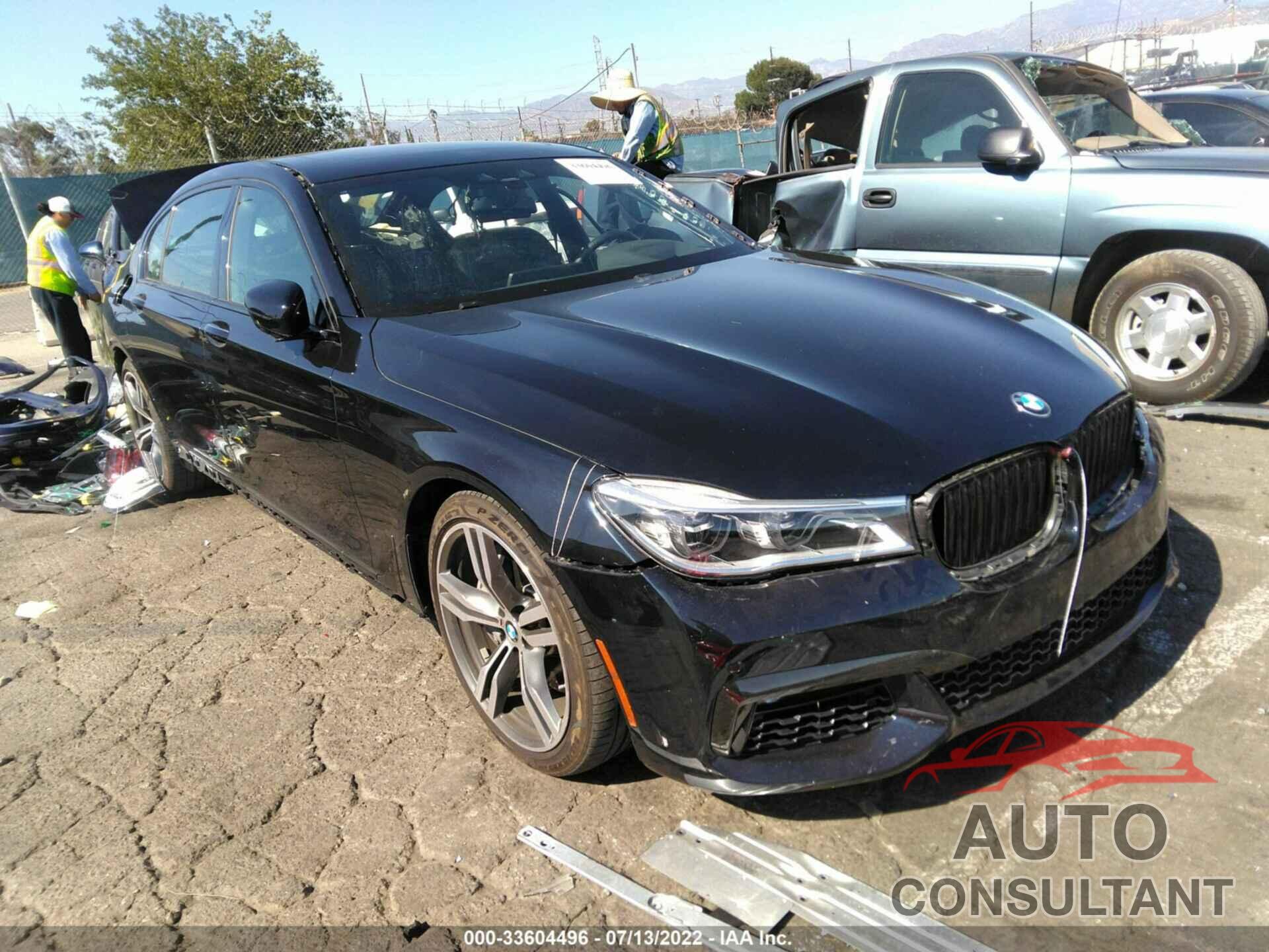 BMW 7 SERIES 2019 - WBA7F0C55KGM25760