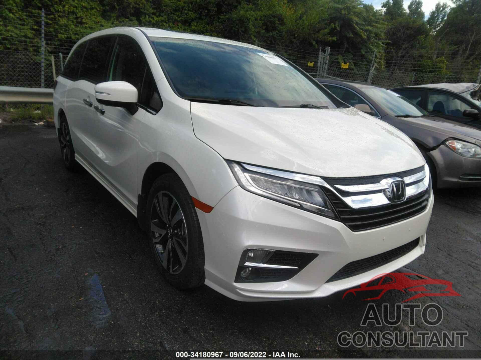 HONDA ODYSSEY 2018 - 5FNRL6H96JB000480