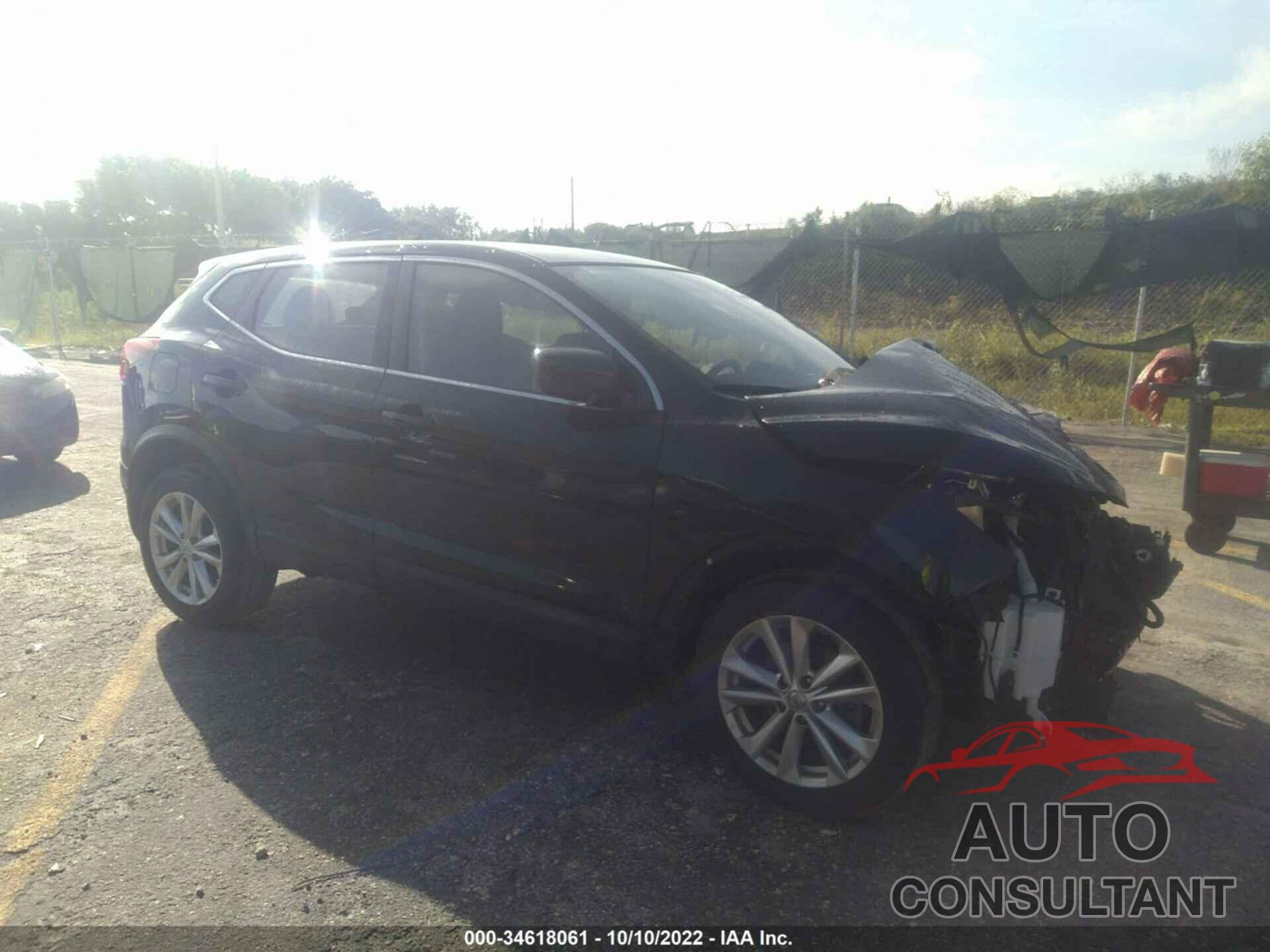 NISSAN ROGUE SPORT 2017 - JN1BJ1CR6HW104798