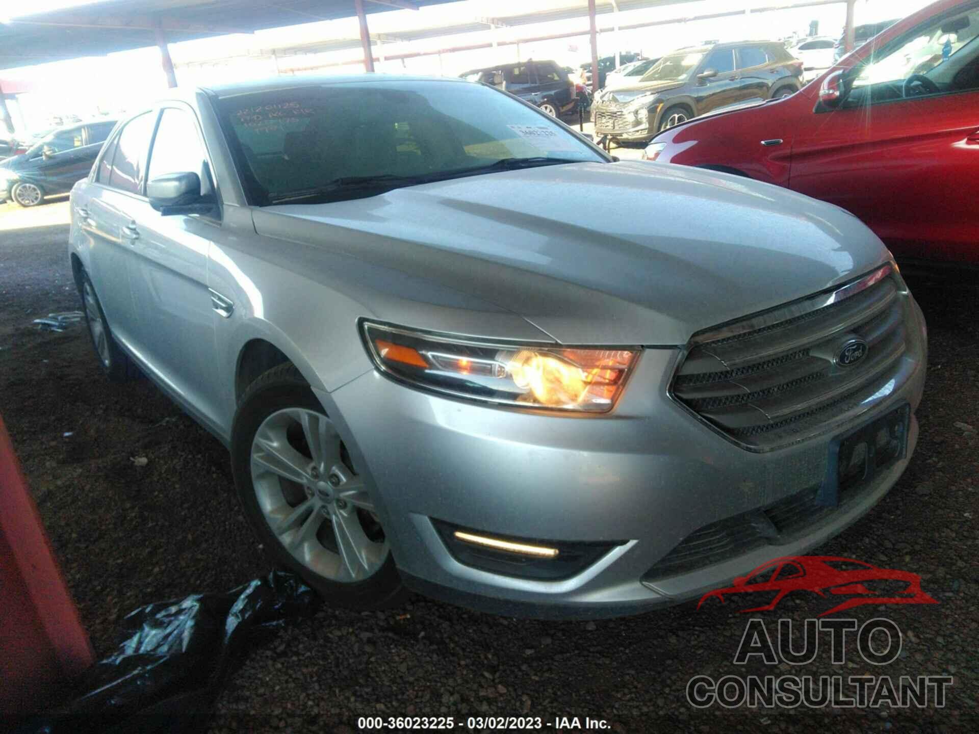 FORD TAURUS 2017 - 1FAHP2E88HG127984