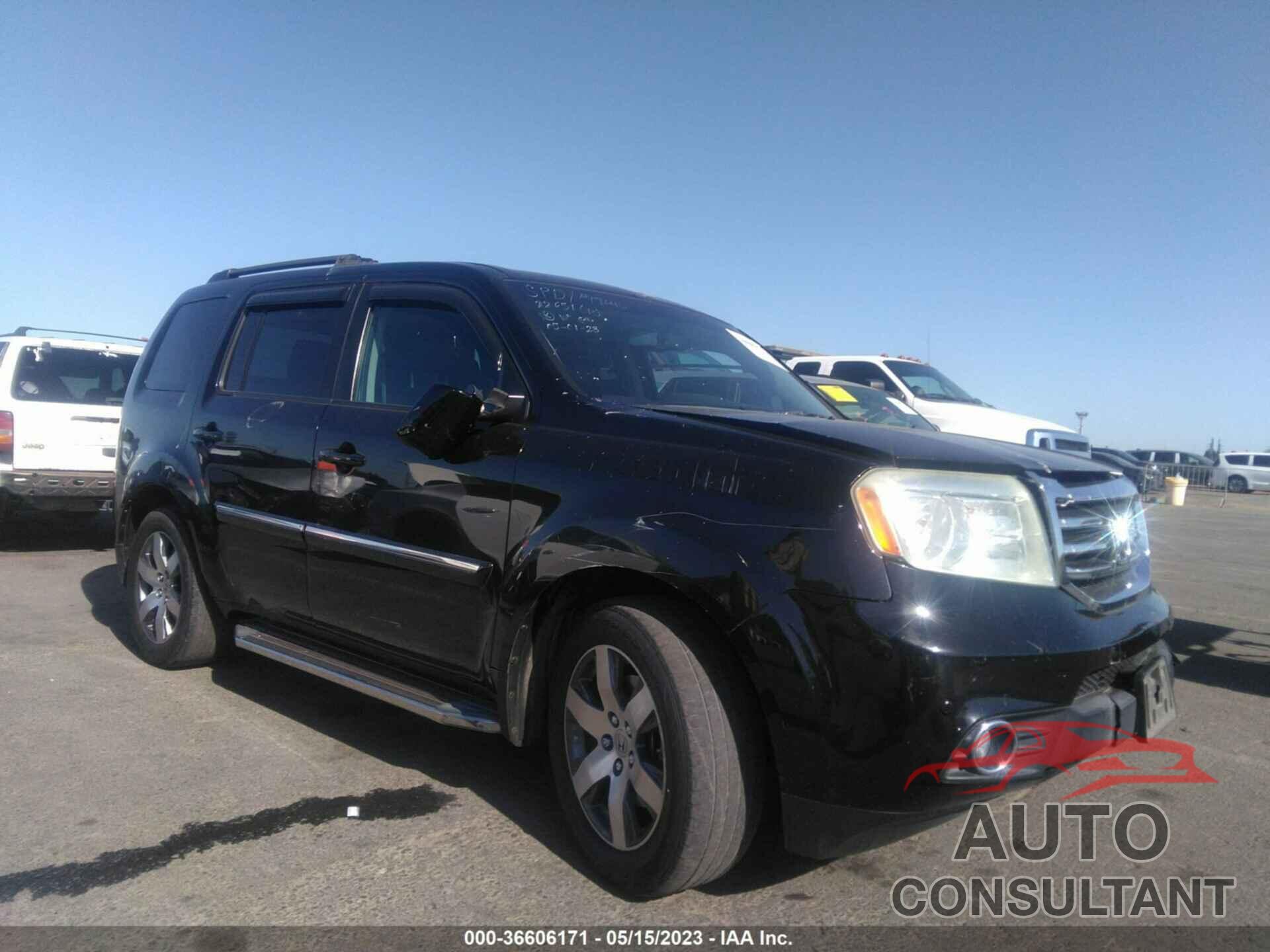 HONDA PILOT 2015 - 5FNYF3H92FB012702
