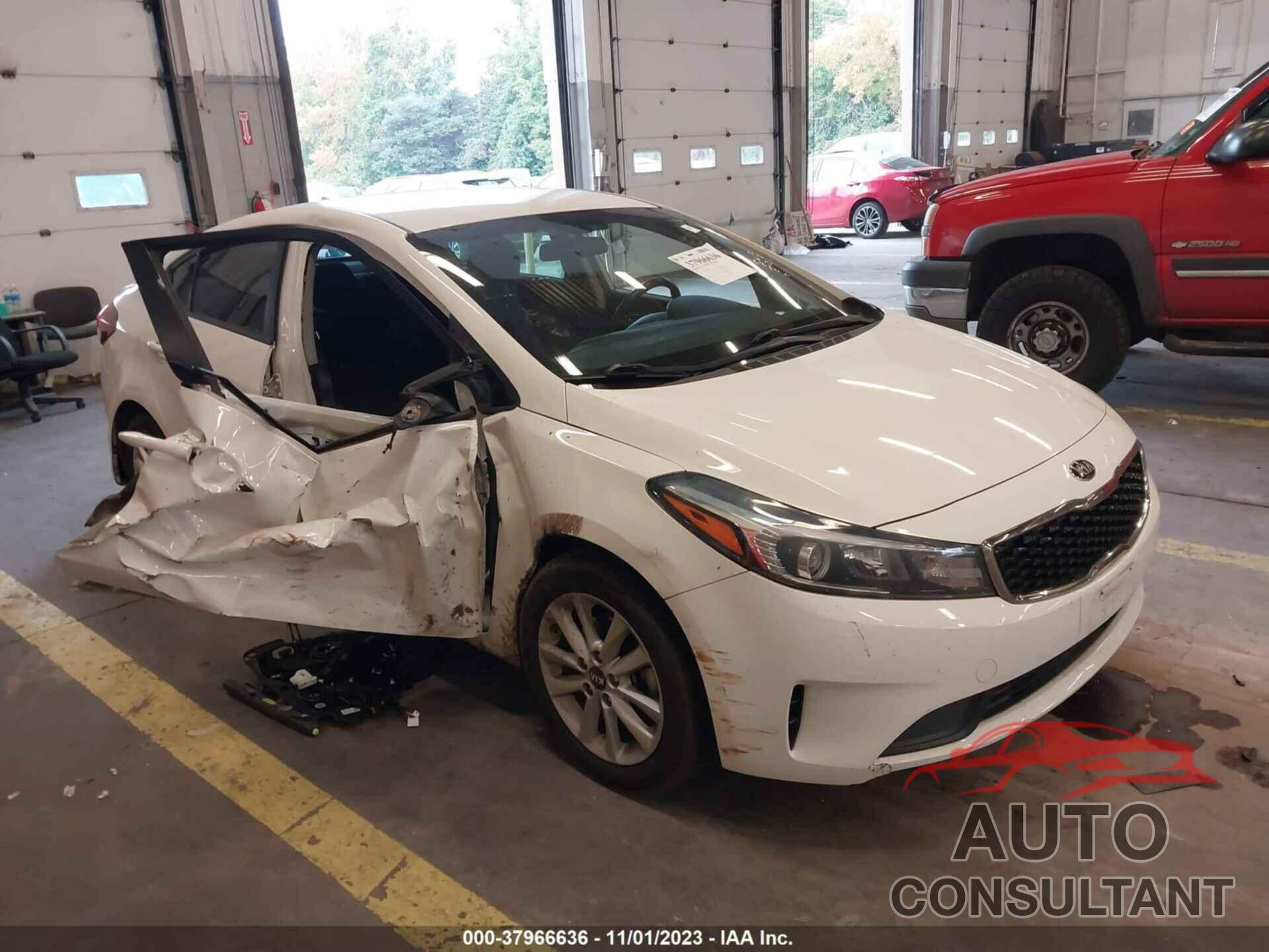 KIA FORTE 2017 - 3KPFL4A77HE044715