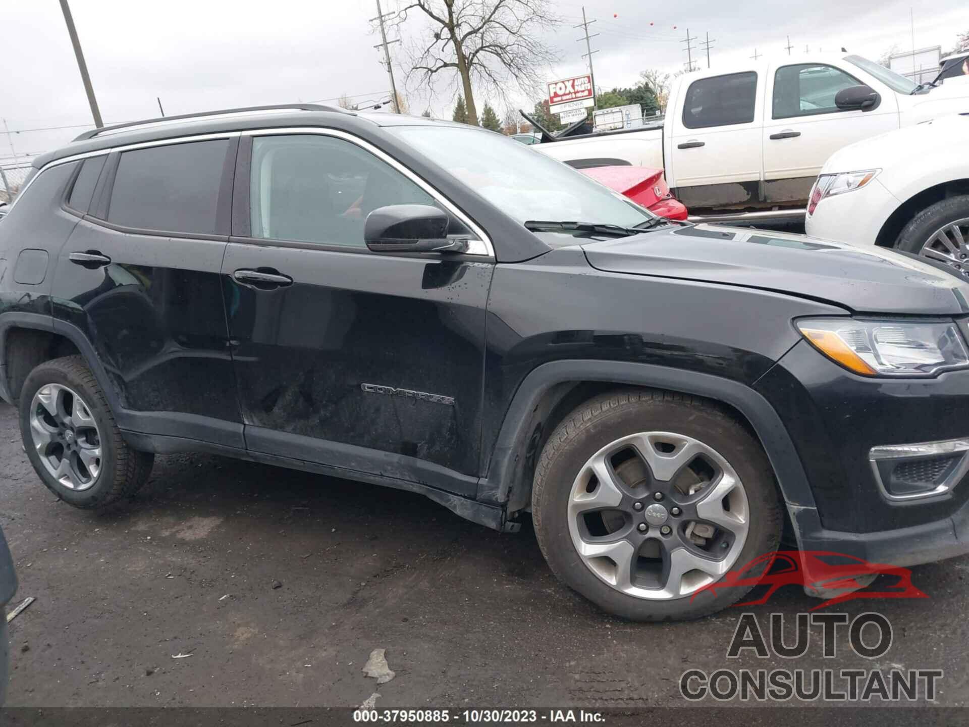 JEEP COMPASS 2019 - 3C4NJDCBXKT734755