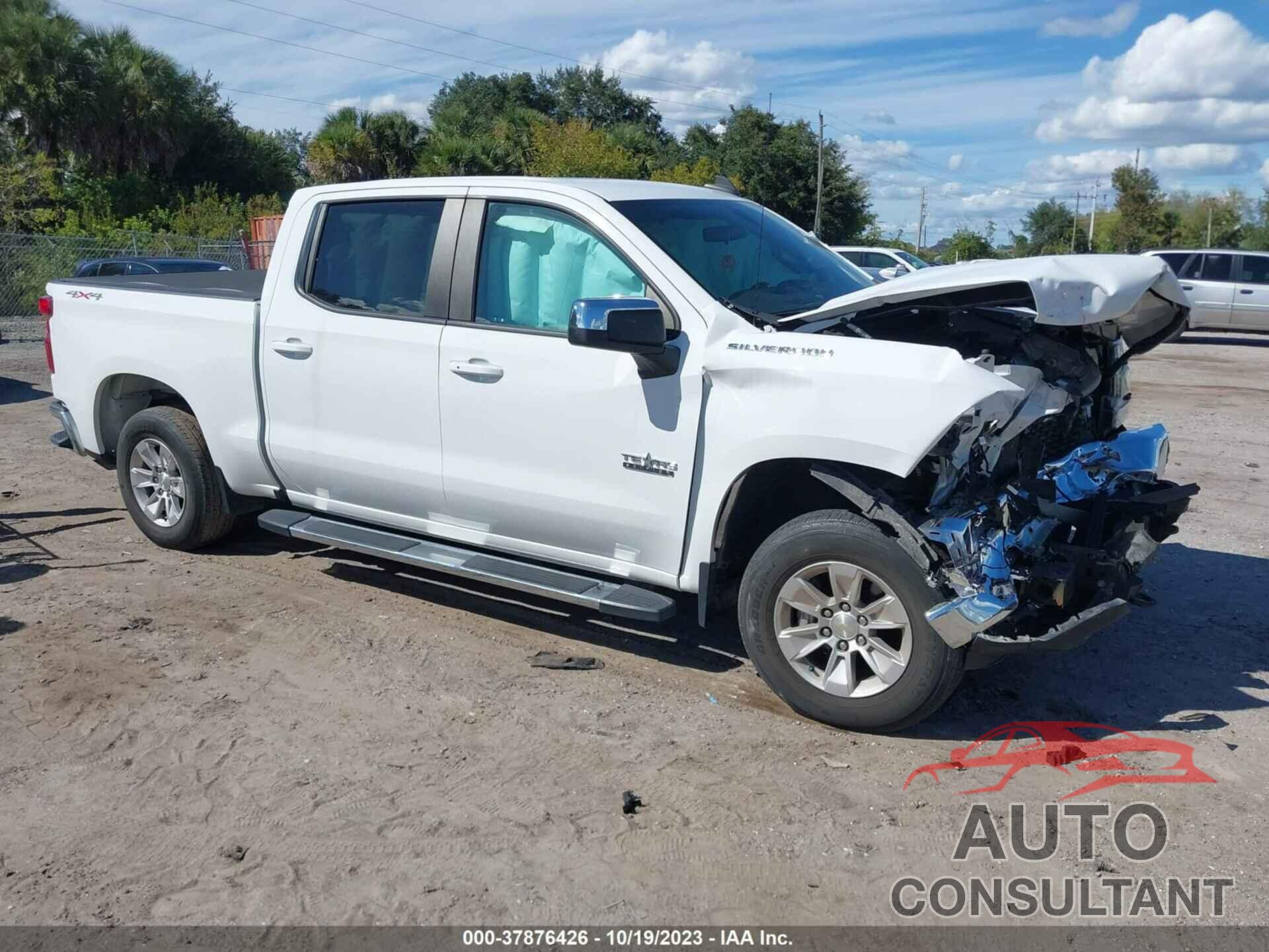 CHEVROLET SILVERADO 1500 2020 - 1GCUYDED8LZ145199