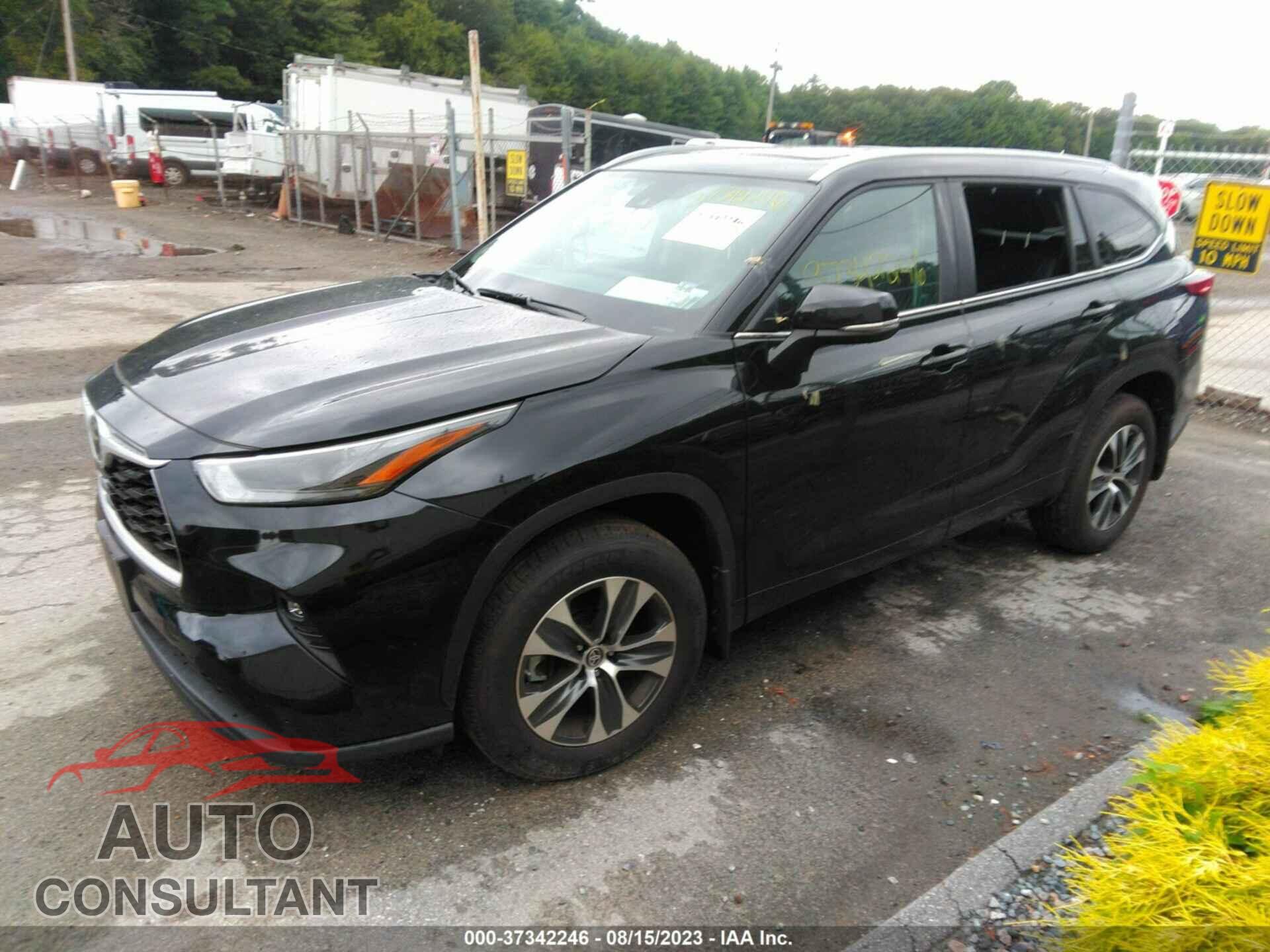 TOYOTA HIGHLANDER 2023 - 5TDKDRBH3PS038270