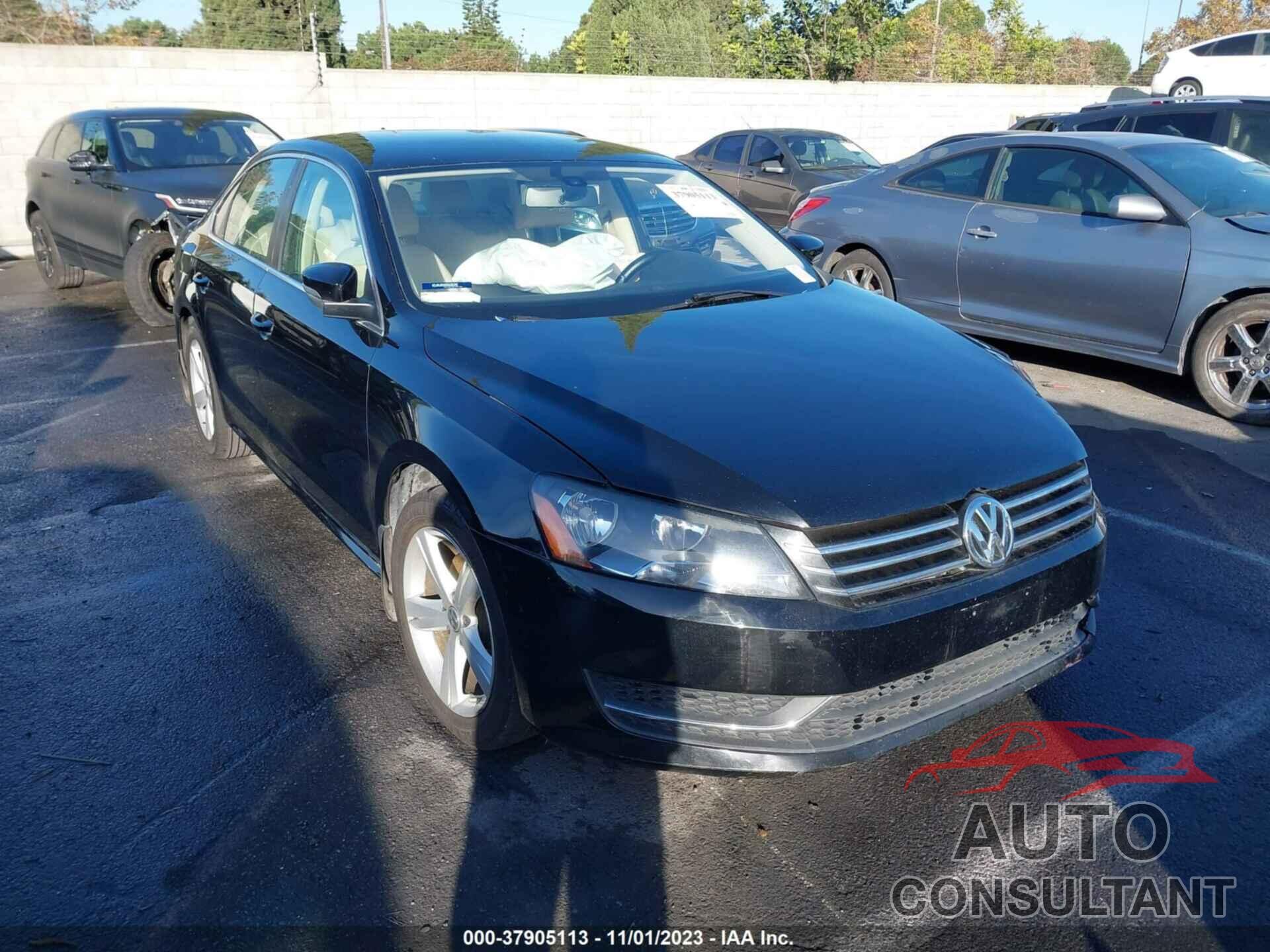VOLKSWAGEN PASSAT 2015 - 1VWBT7A37FC017643