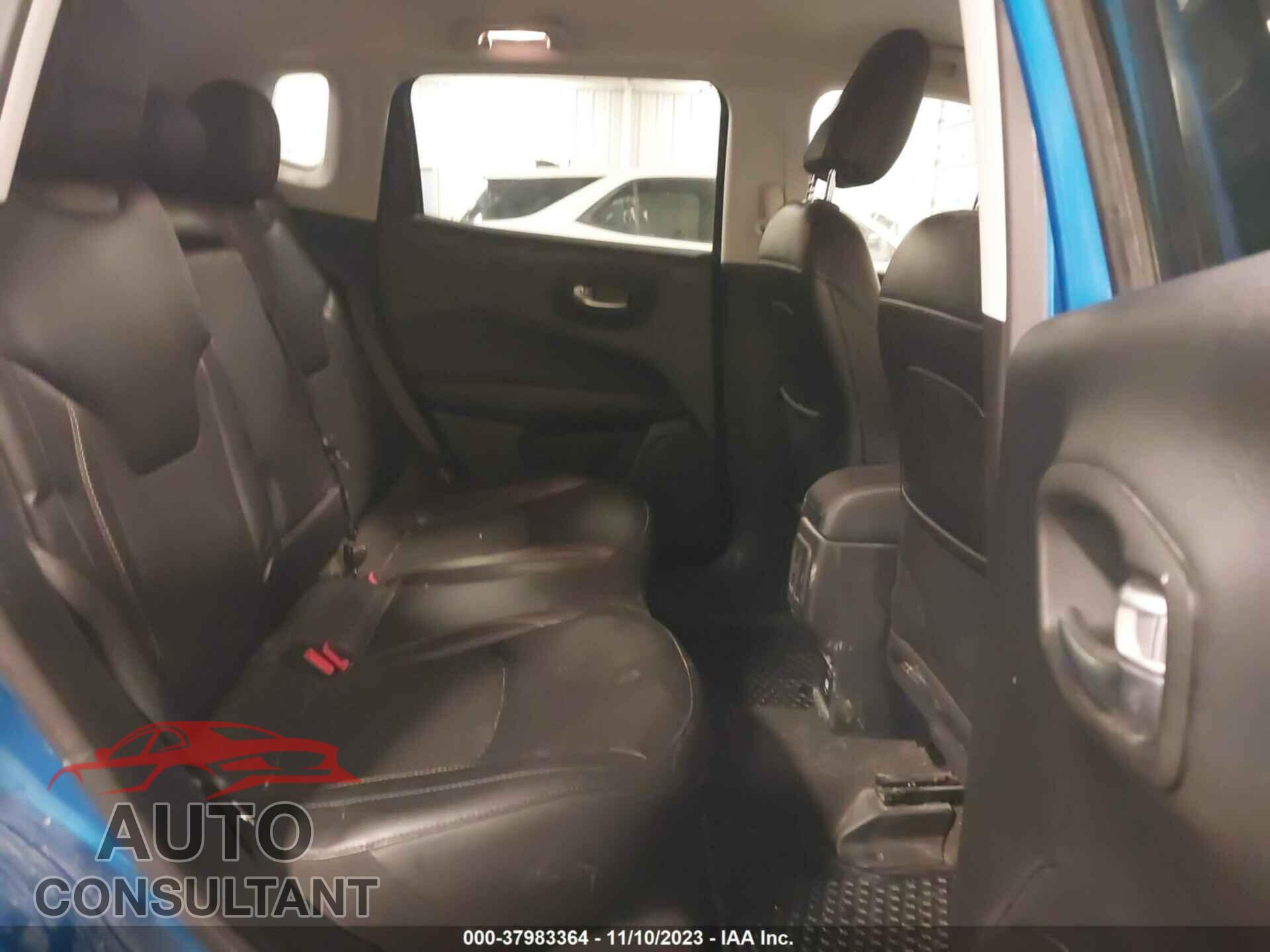 JEEP COMPASS 2020 - 3C4NJDBB1LT240979