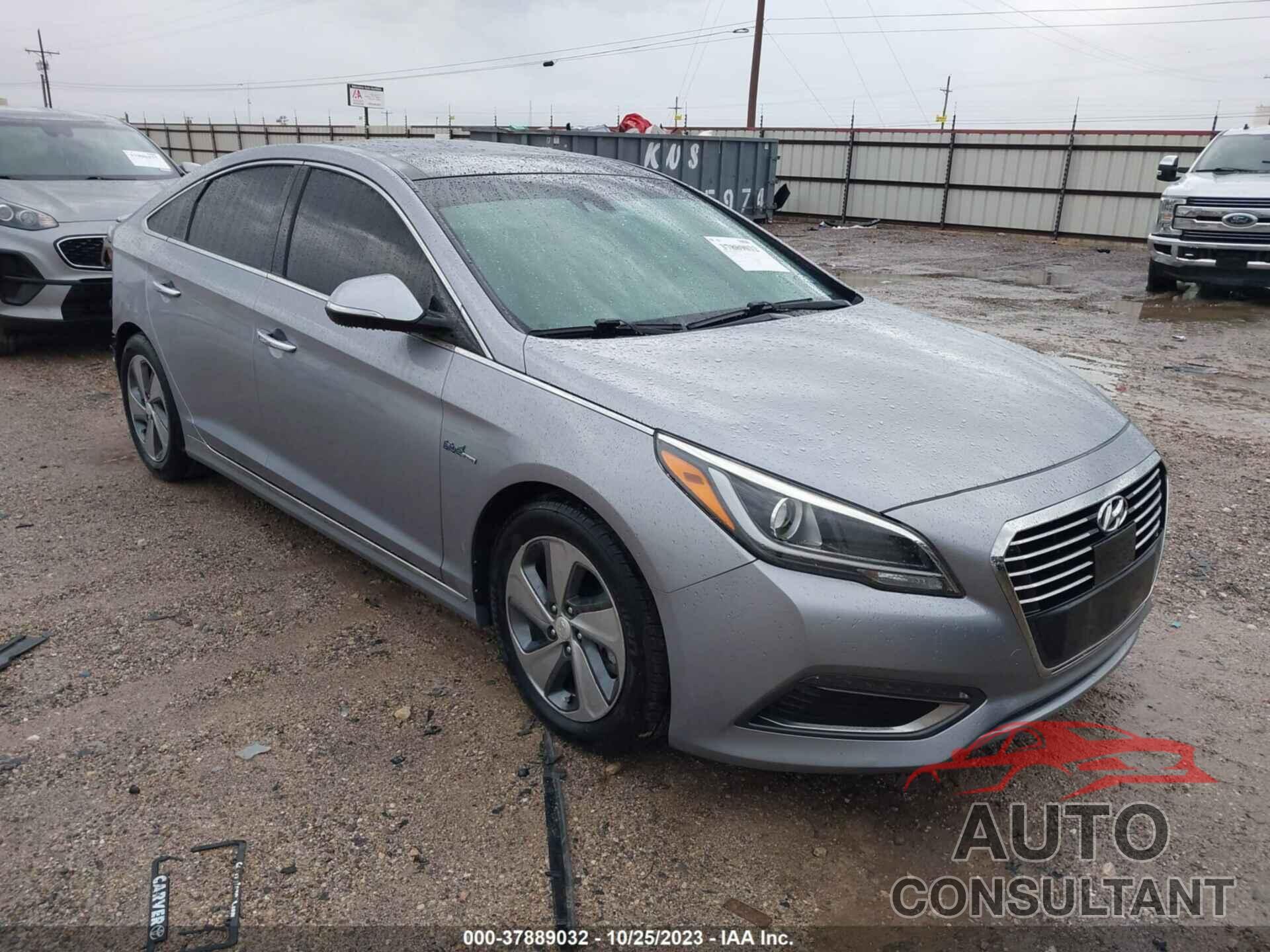 HYUNDAI SONATA HYBRID 2017 - KMHE34L18HA048033