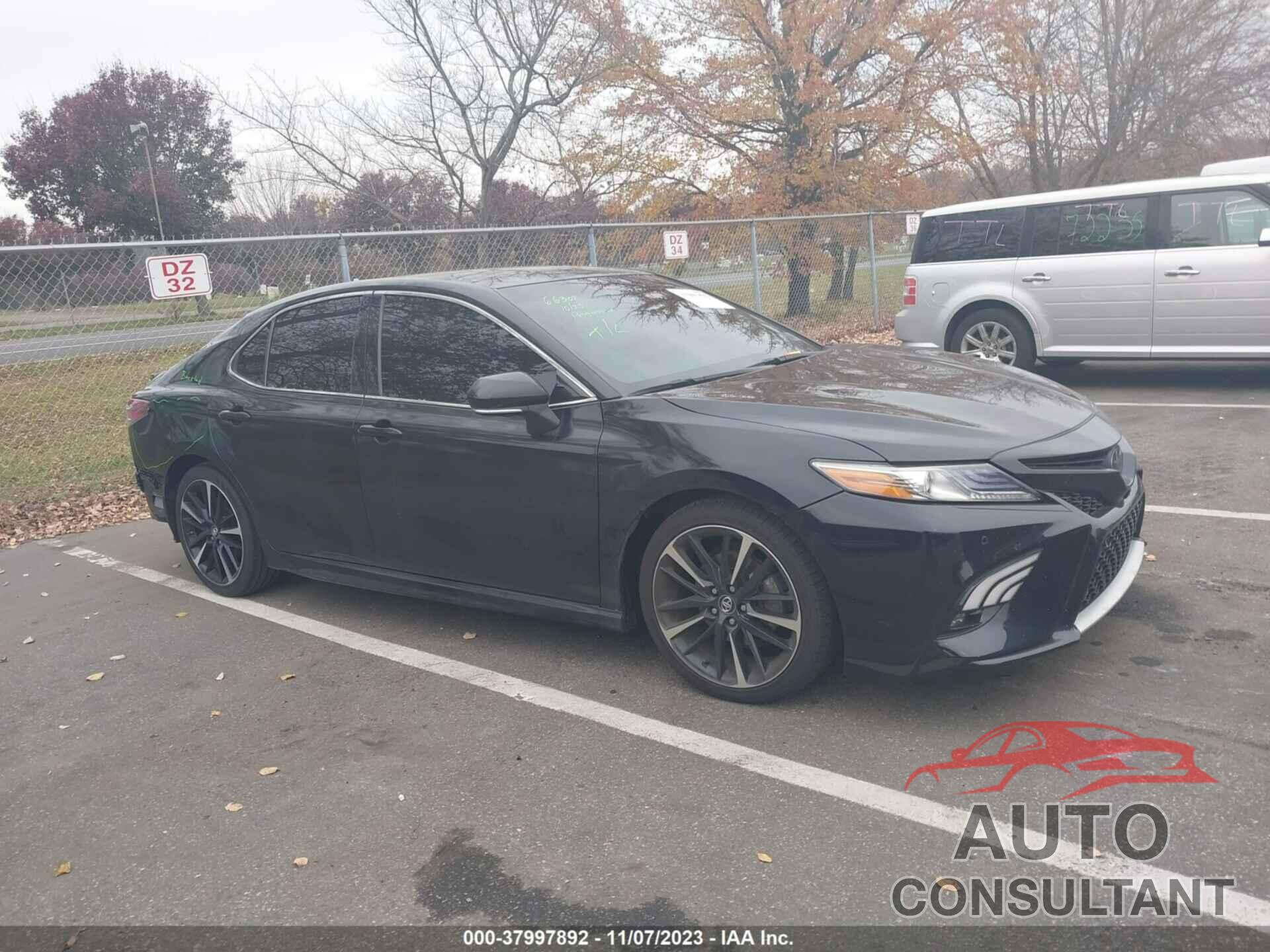 TOYOTA CAMRY 2018 - 4T1BZ1HK4JU014676