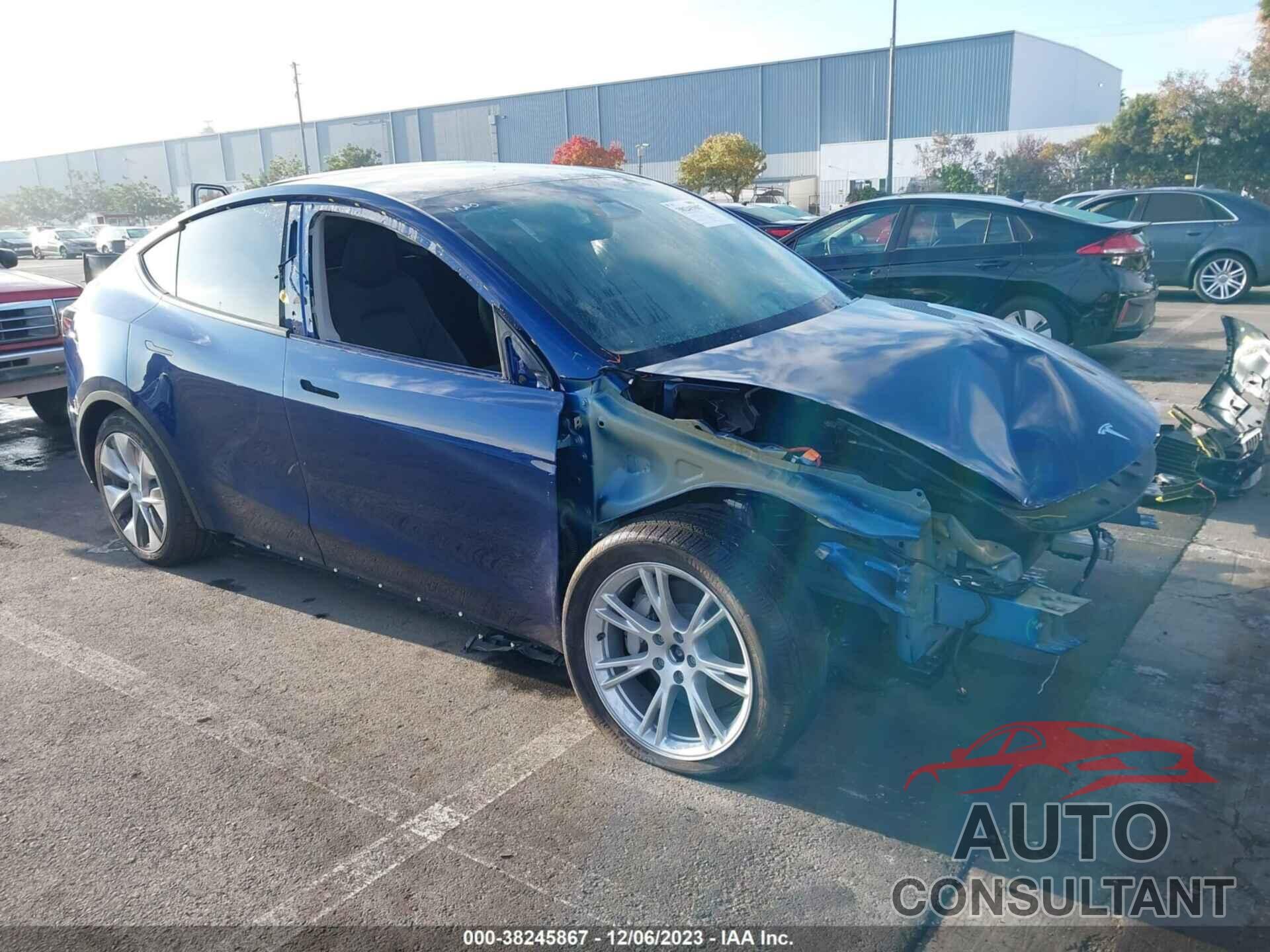 TESLA MODEL Y 2023 - 7SAYGDEE4PF826908