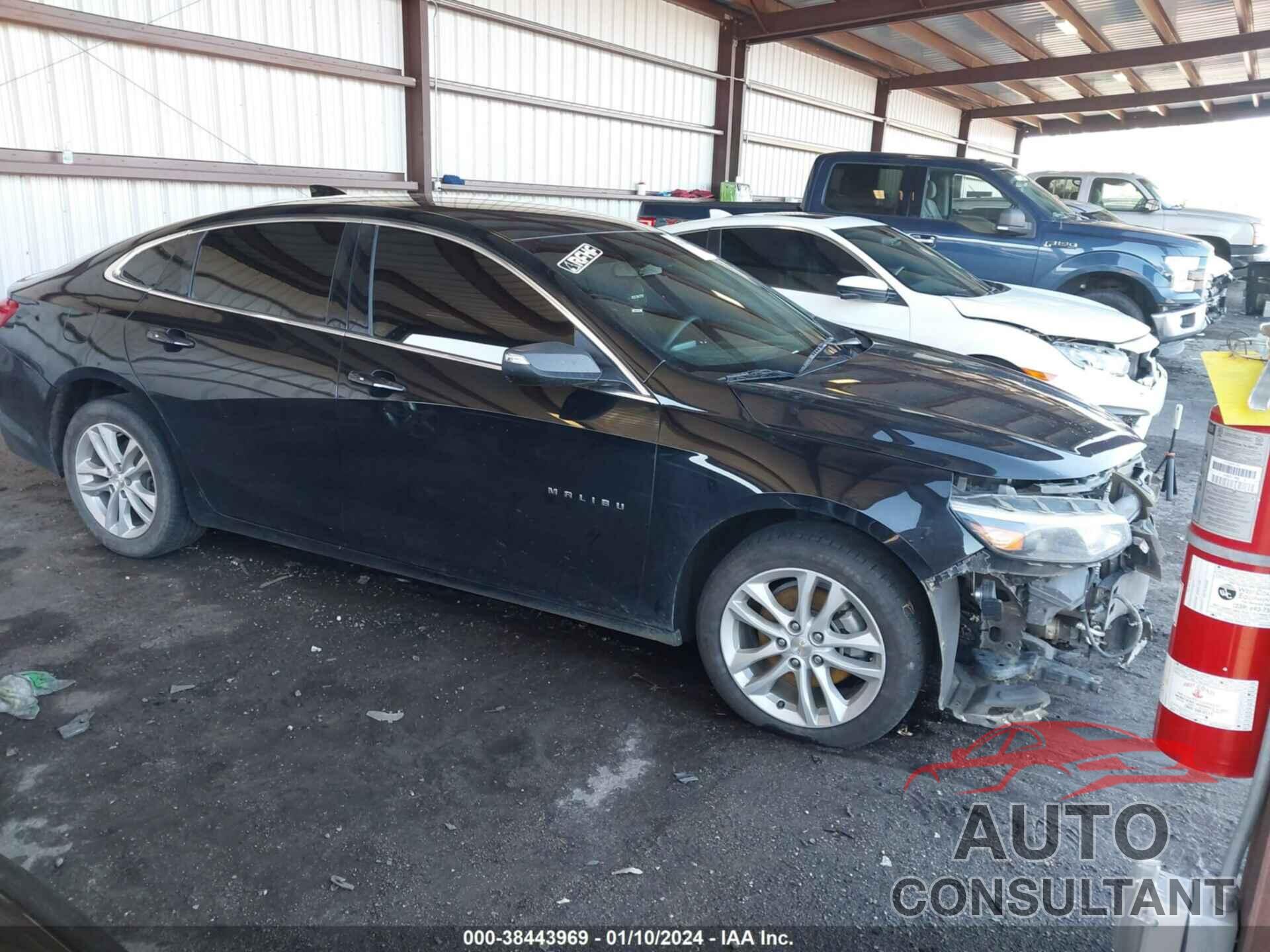 CHEVROLET MALIBU 2018 - 1G1ZD5ST7JF263464