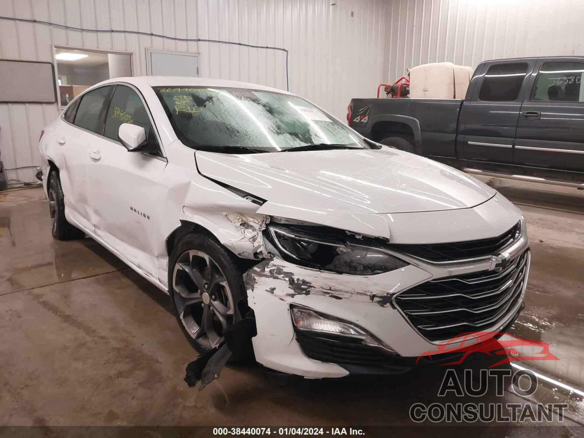 CHEVROLET MALIBU 2022 - 1G1ZD5STXNF205502