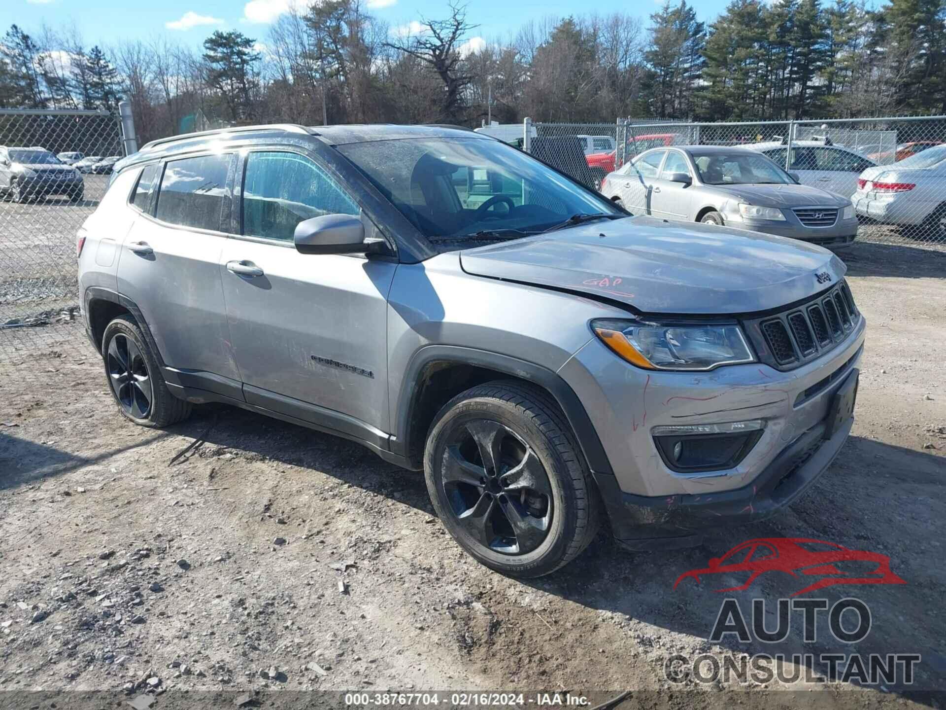 JEEP COMPASS 2018 - 3C4NJDBB8JT396076