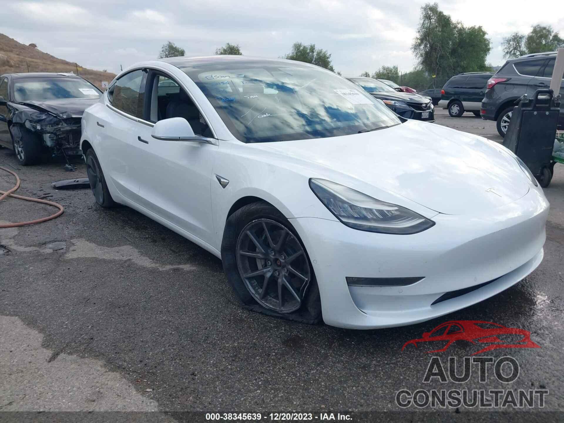 TESLA MODEL 3 2018 - 5YJ3E1EB6JF085329