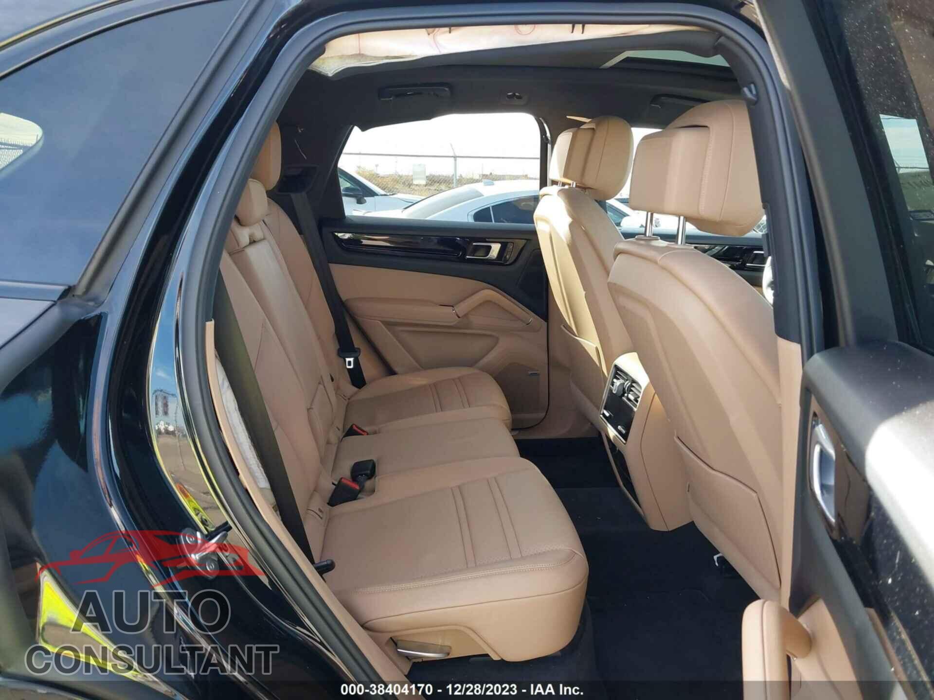 PORSCHE CAYENNE 2020 - WP1AA2AY3LDA01270