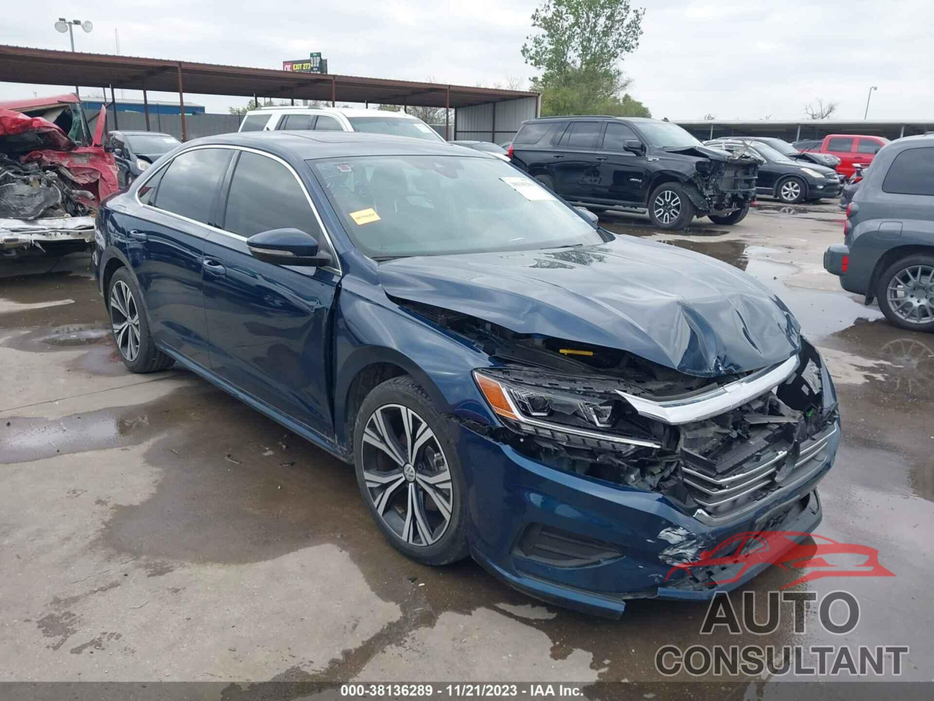 VOLKSWAGEN PASSAT 2022 - 1VWSA7A37NC002628