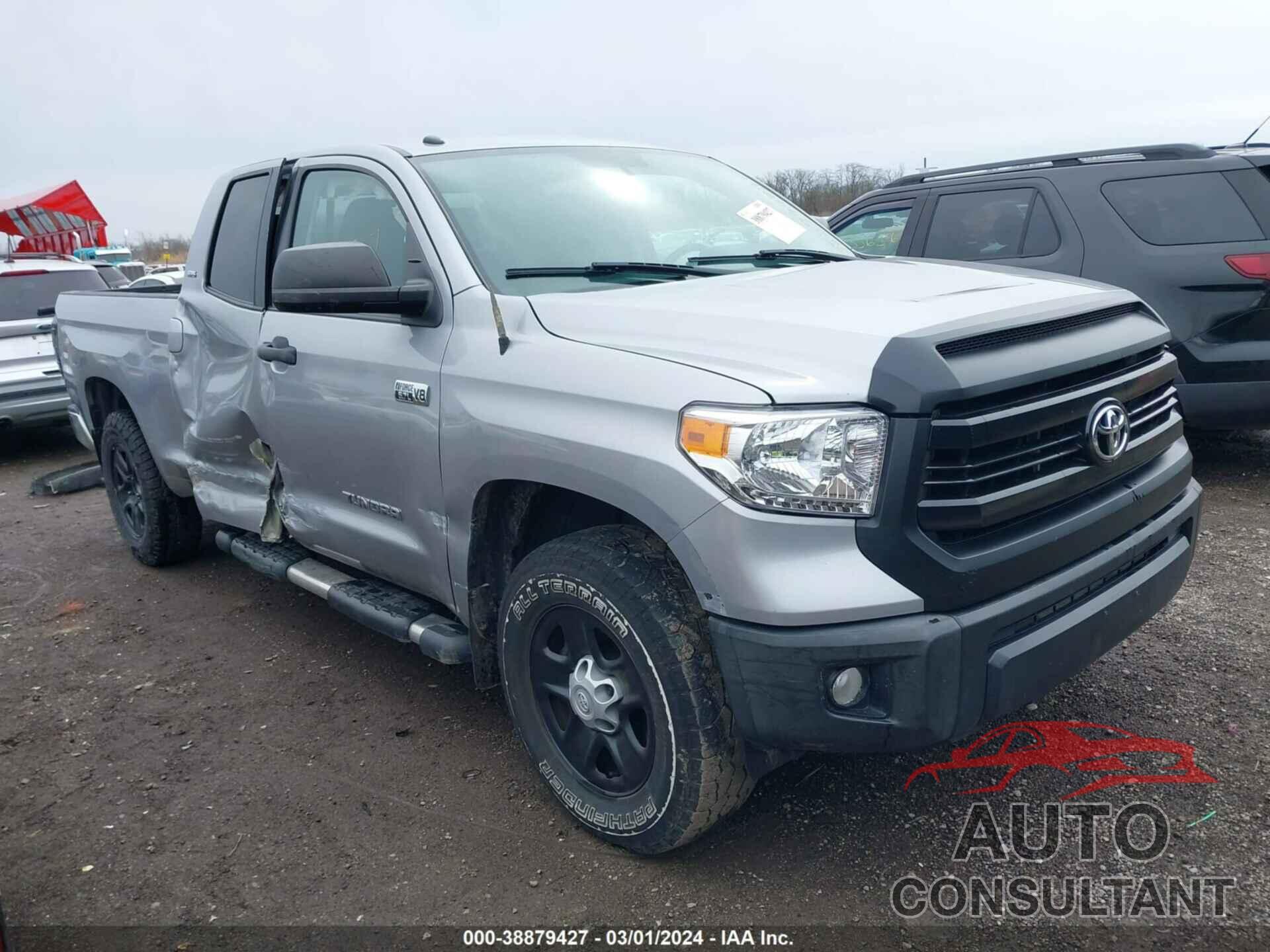 TOYOTA TUNDRA 2017 - 5TFUW5F15HX676279