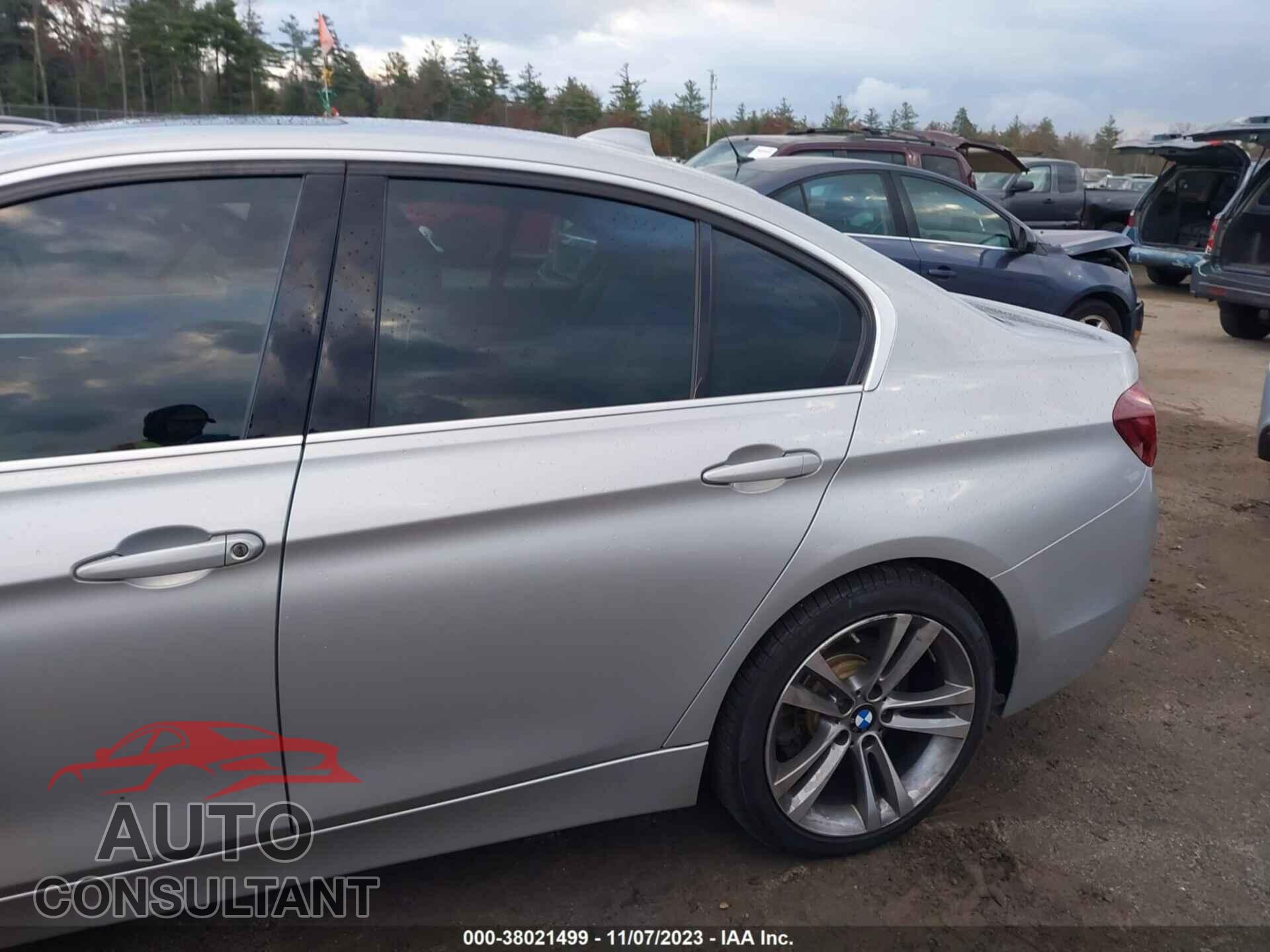 BMW 330I 2017 - WBA8D9G54HNT91128