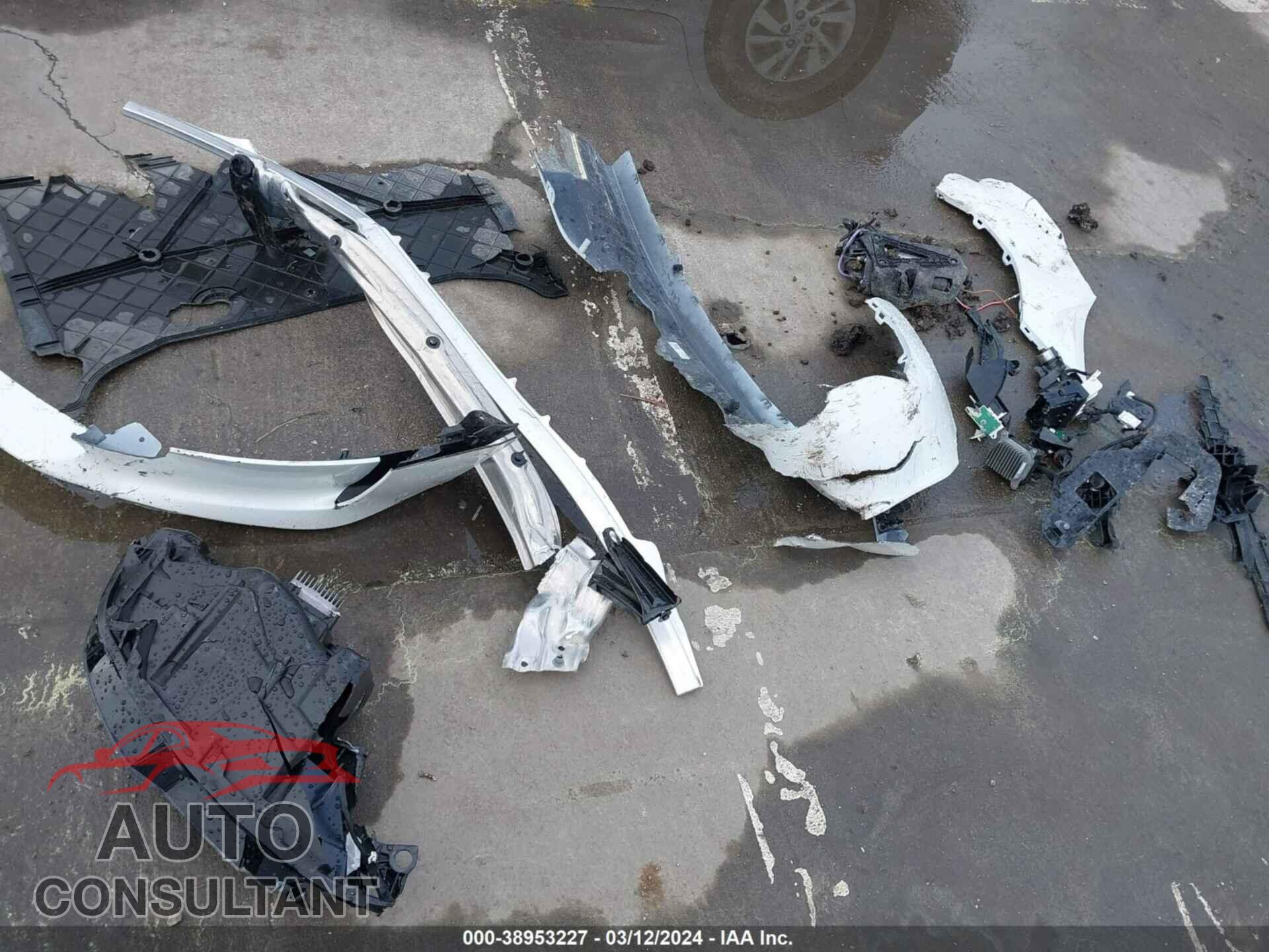 TESLA MODEL S 2023 - 5YJSA1E69PF521920